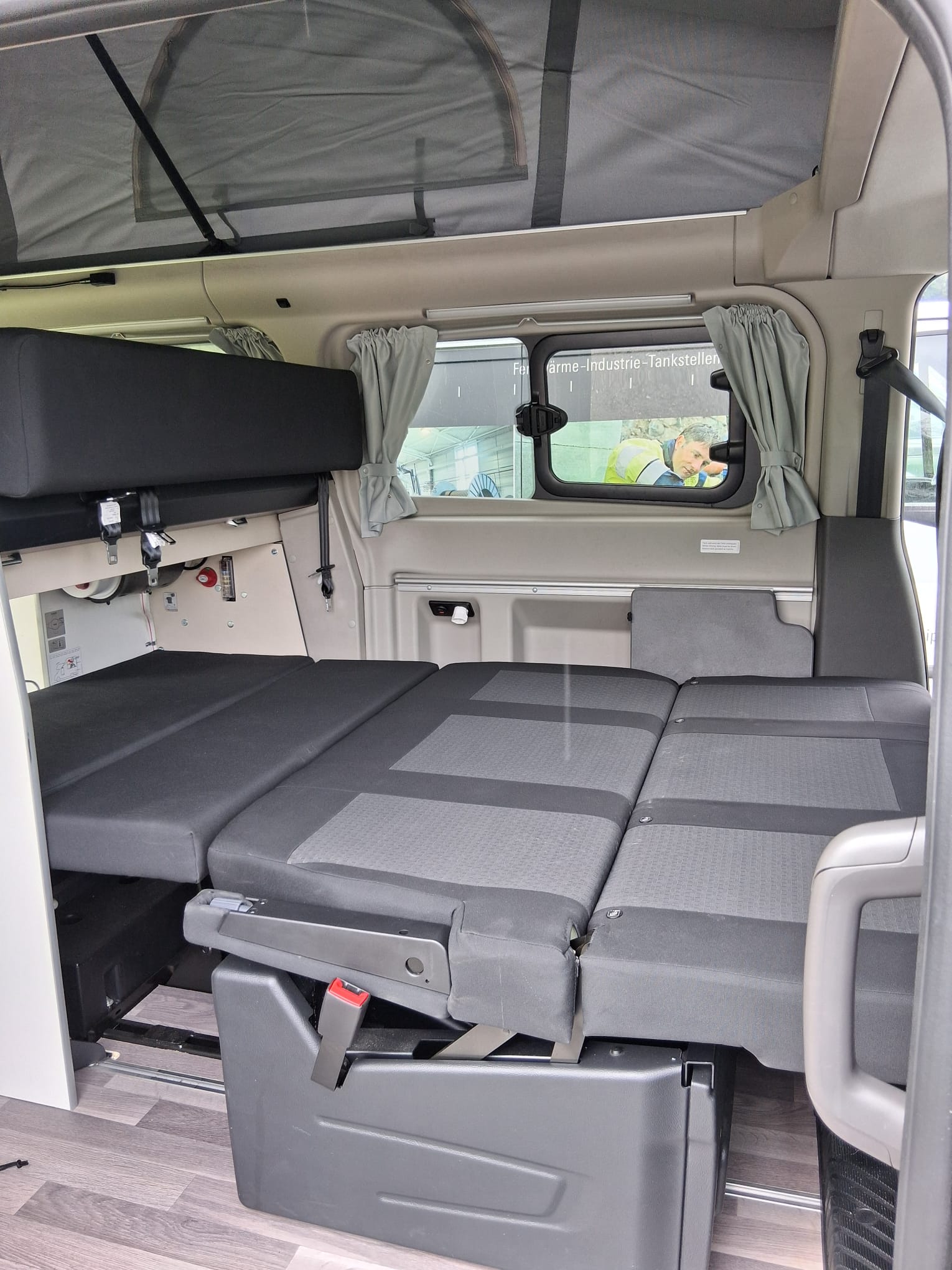 FORD Nugget Wohnmobil 5.Plätzer-image-12