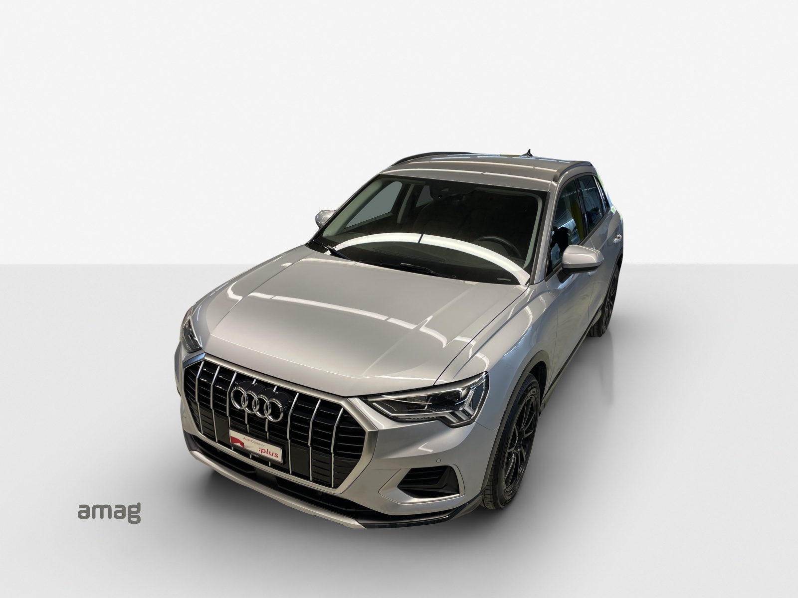 AUDI Q3 35 TDI advanced S-tronic-image-15