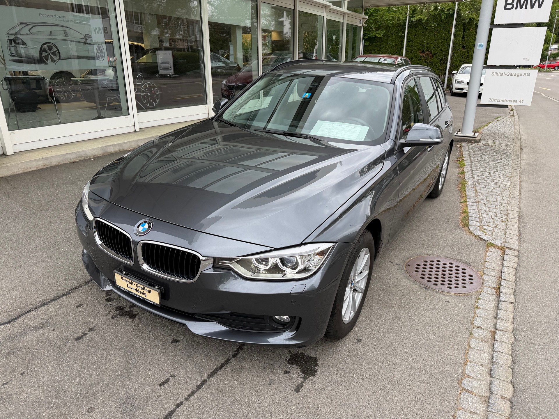 BMW 320d xDrive Touring Steptronic