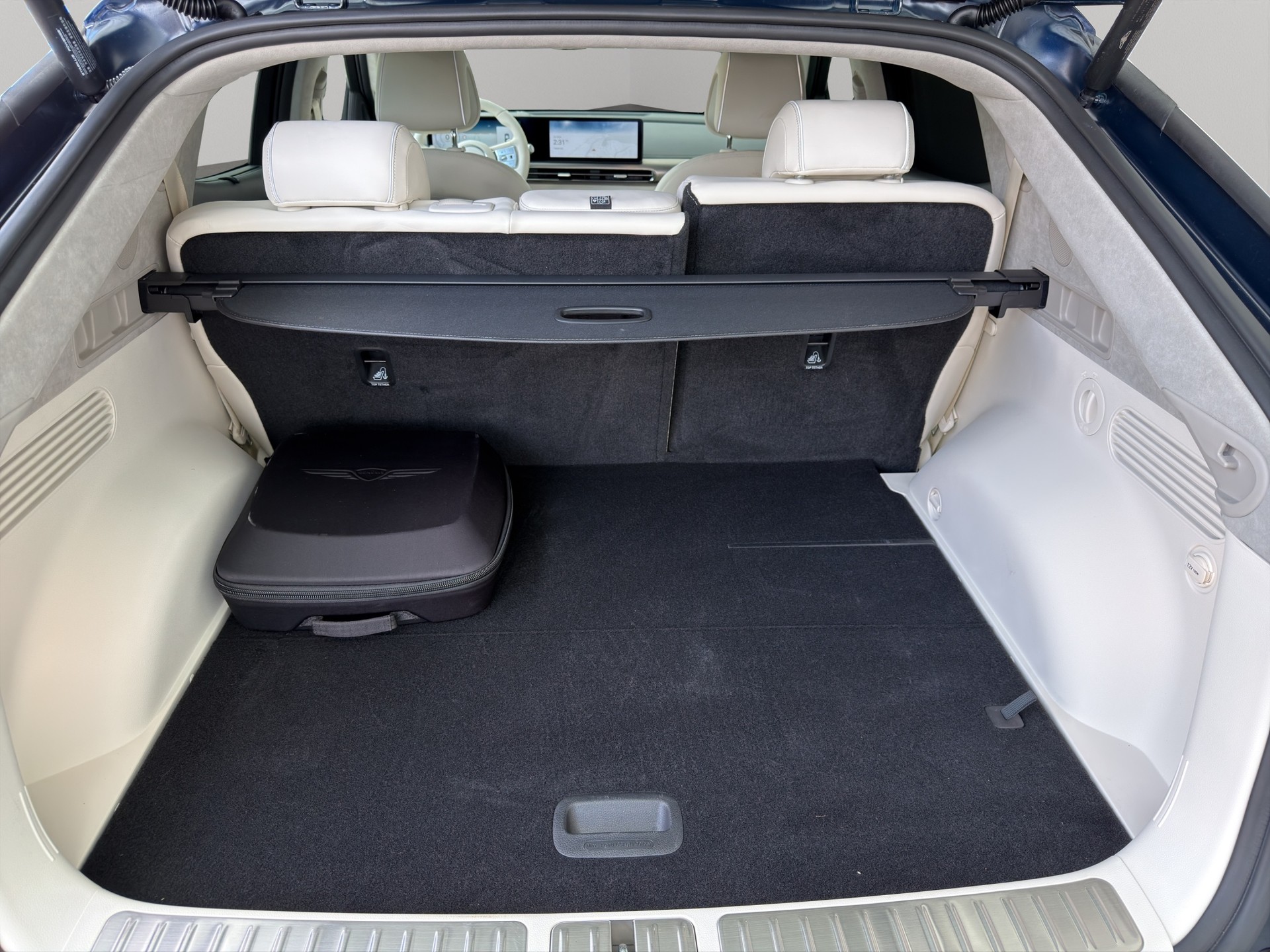 GENESIS GV60 Dual Motor Sport AWD-image-10