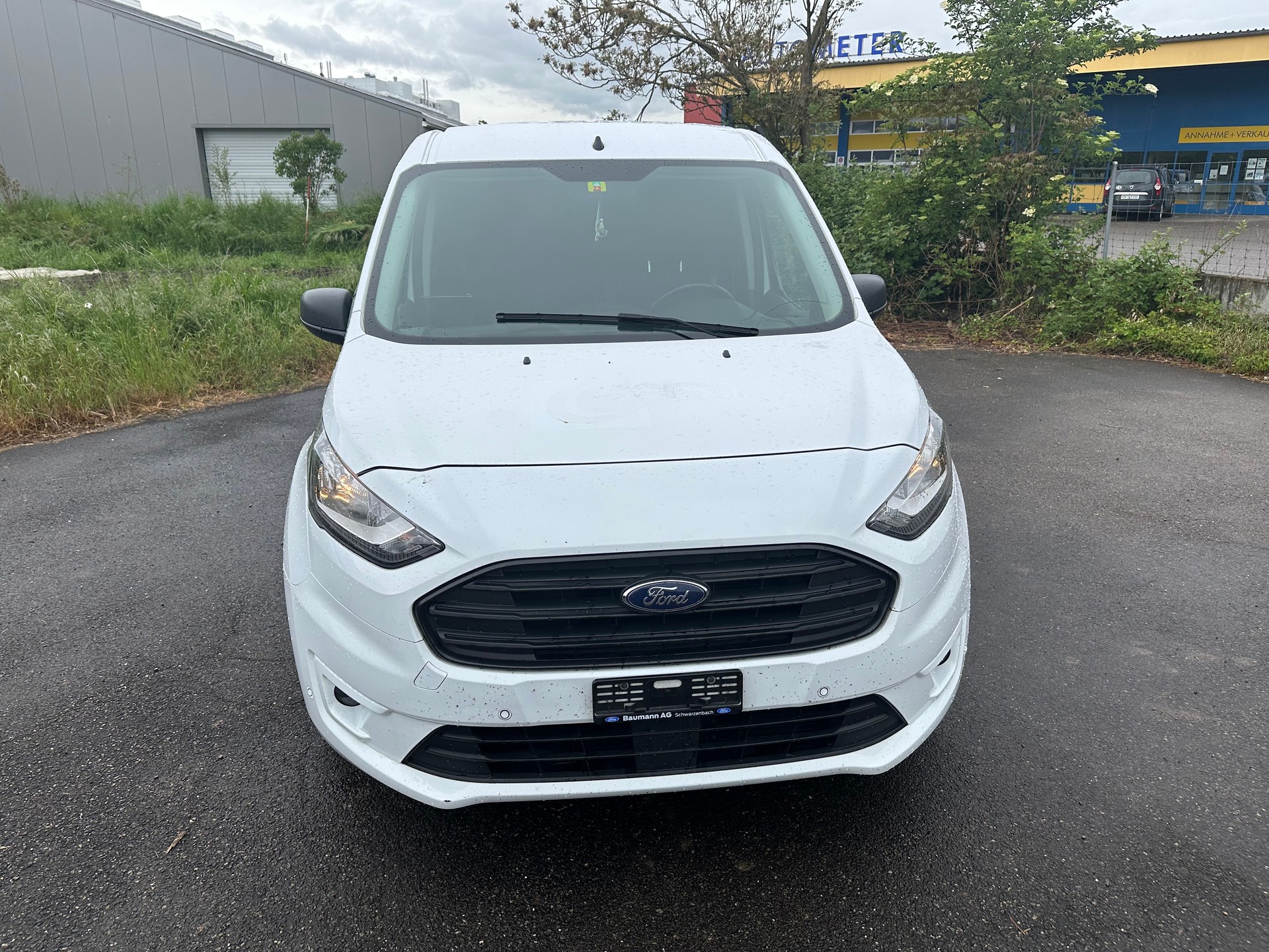 FORD Transit Connect Van T200 1.5 Eco Blue Trend-image-1
