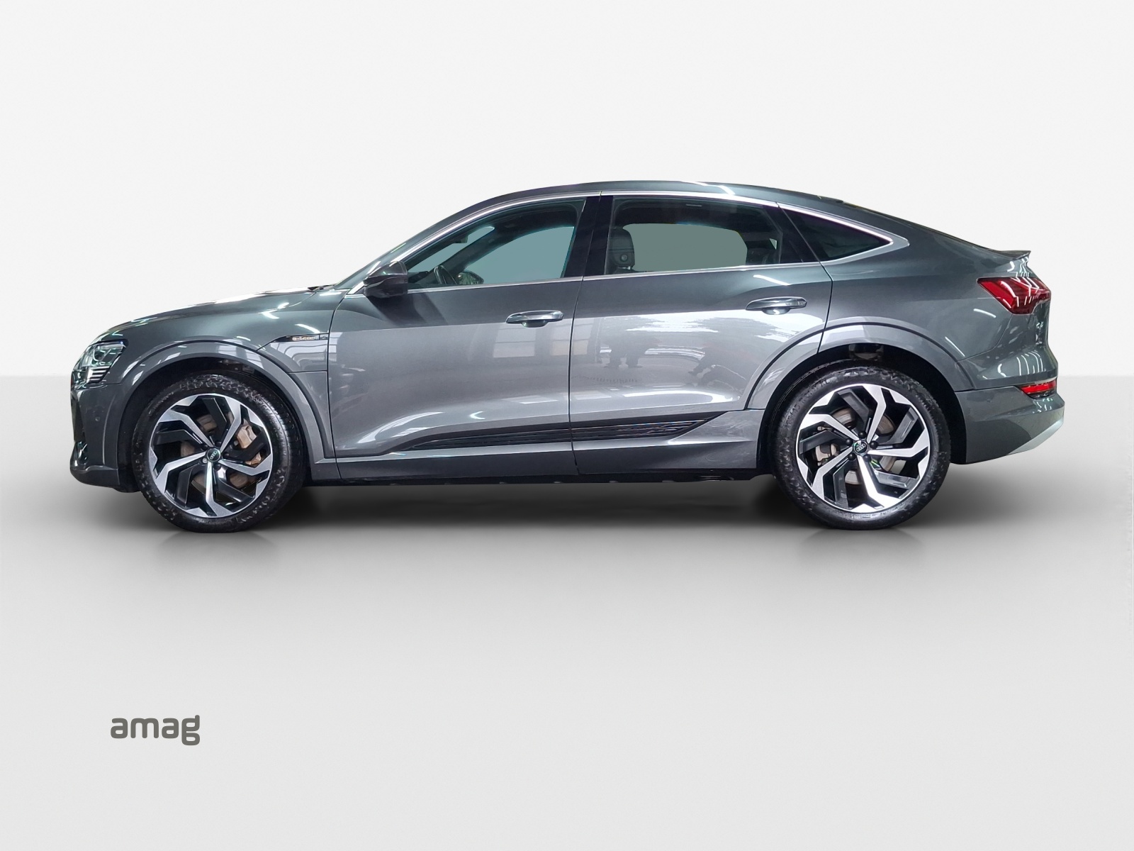 AUDI e-tron 50 Sportback S Line Attraction quattro-image-1