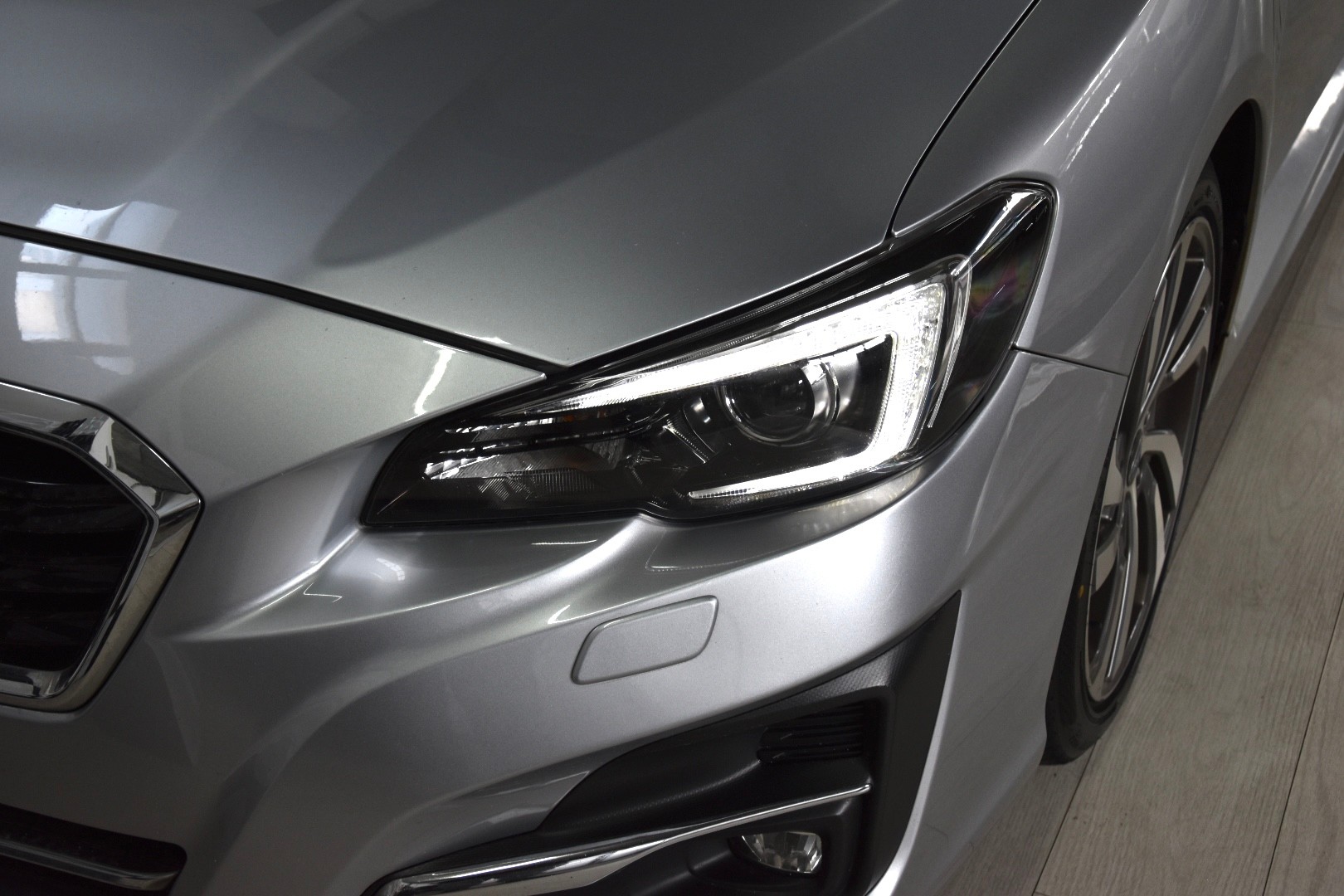 SUBARU Levorg 2.0i Luxury AWD Lineartronic-image-3