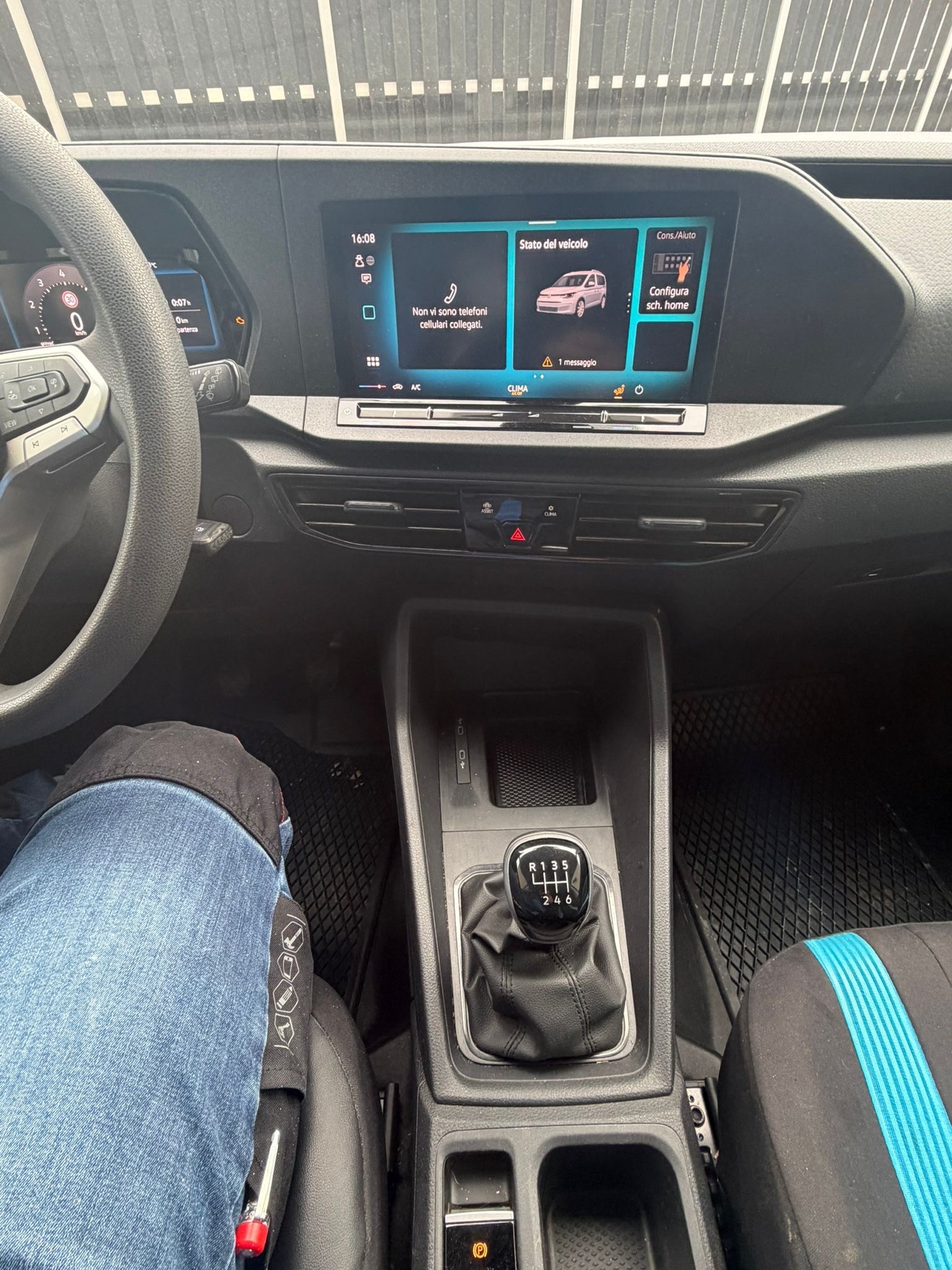 VW Caddy Cargo 1.5 TSI Entry-image-7