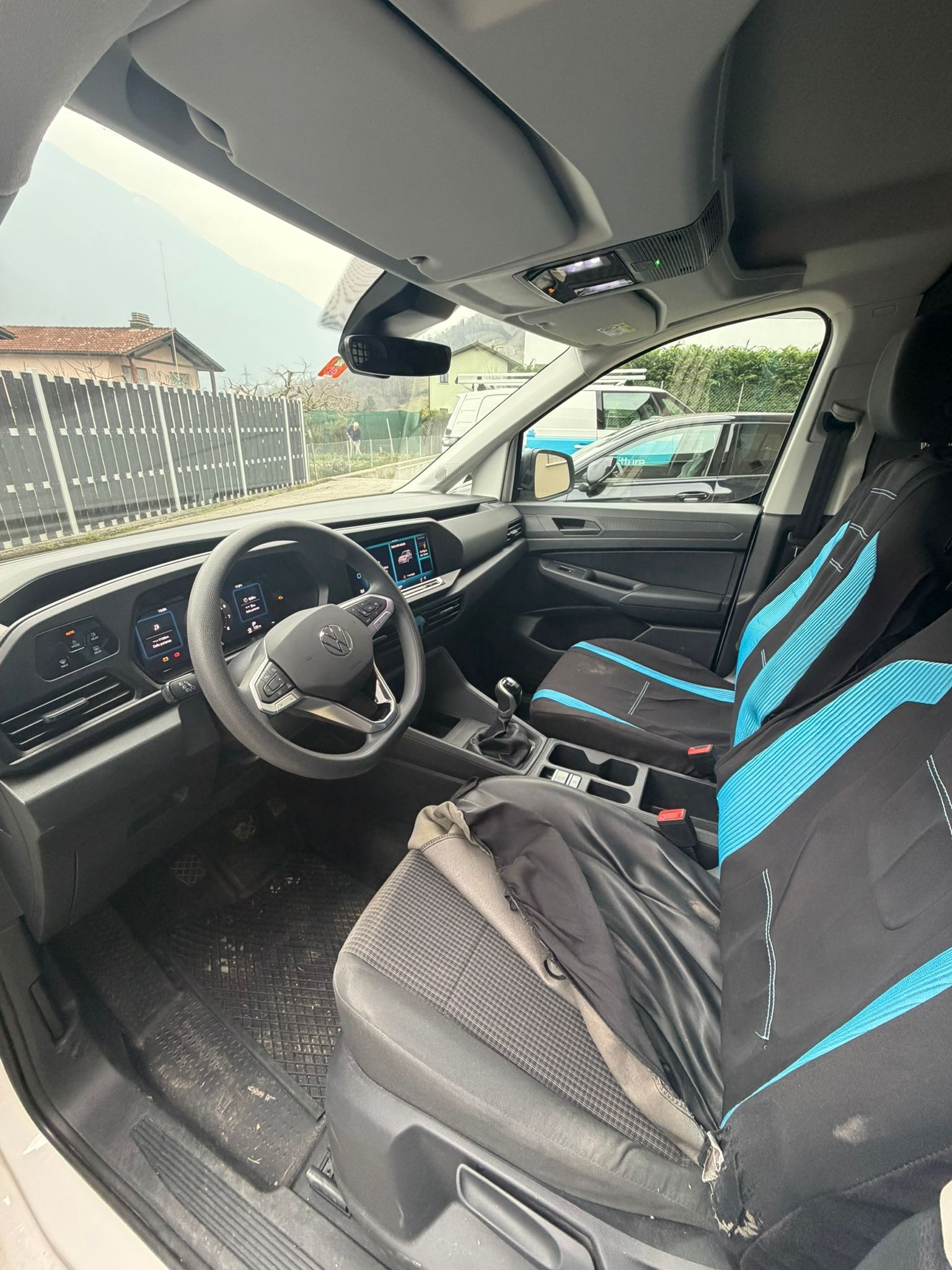 VW Caddy Cargo 1.5 TSI Entry-image-6