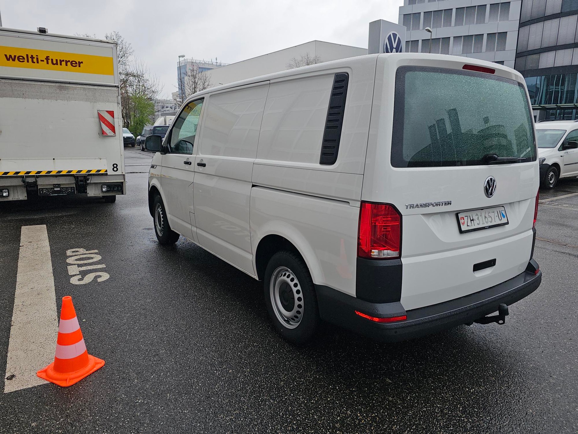VW 2.0 TDI 110 Entry-image-1
