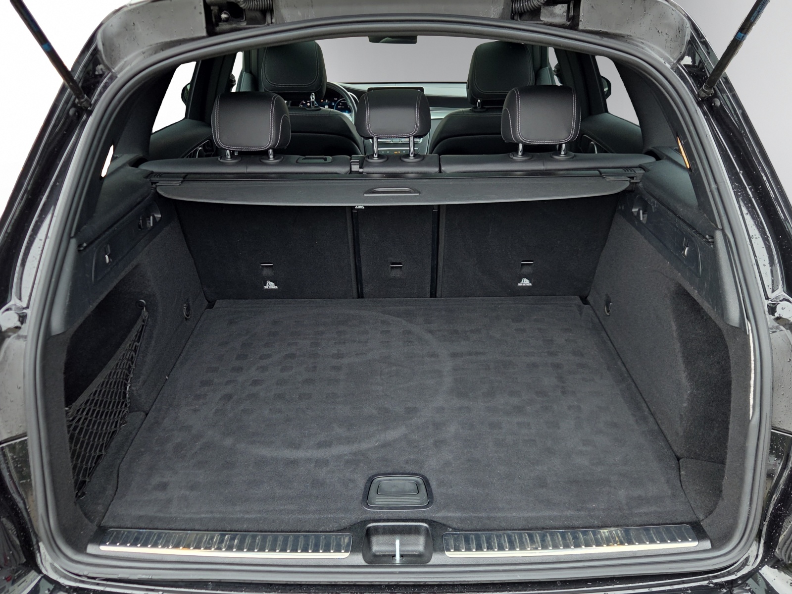 MERCEDES-BENZ GLC 220 d AMG Line 4Matic 9G-Tronic-image-6