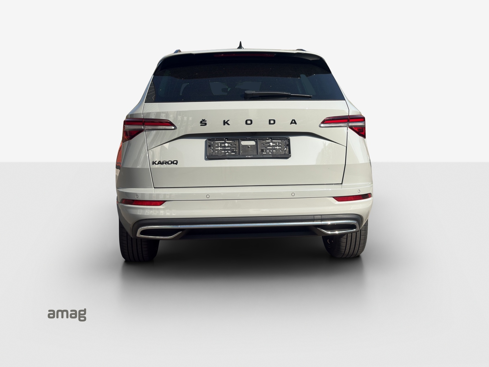 SKODA Karoq 1.5 TSI SportLine DSG-showroom-element-3