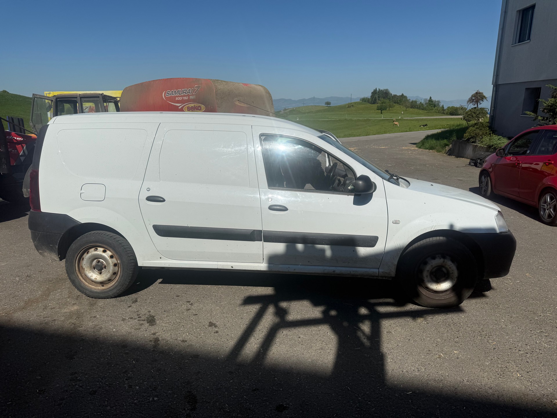 DACIA Logan 1.4-image-1