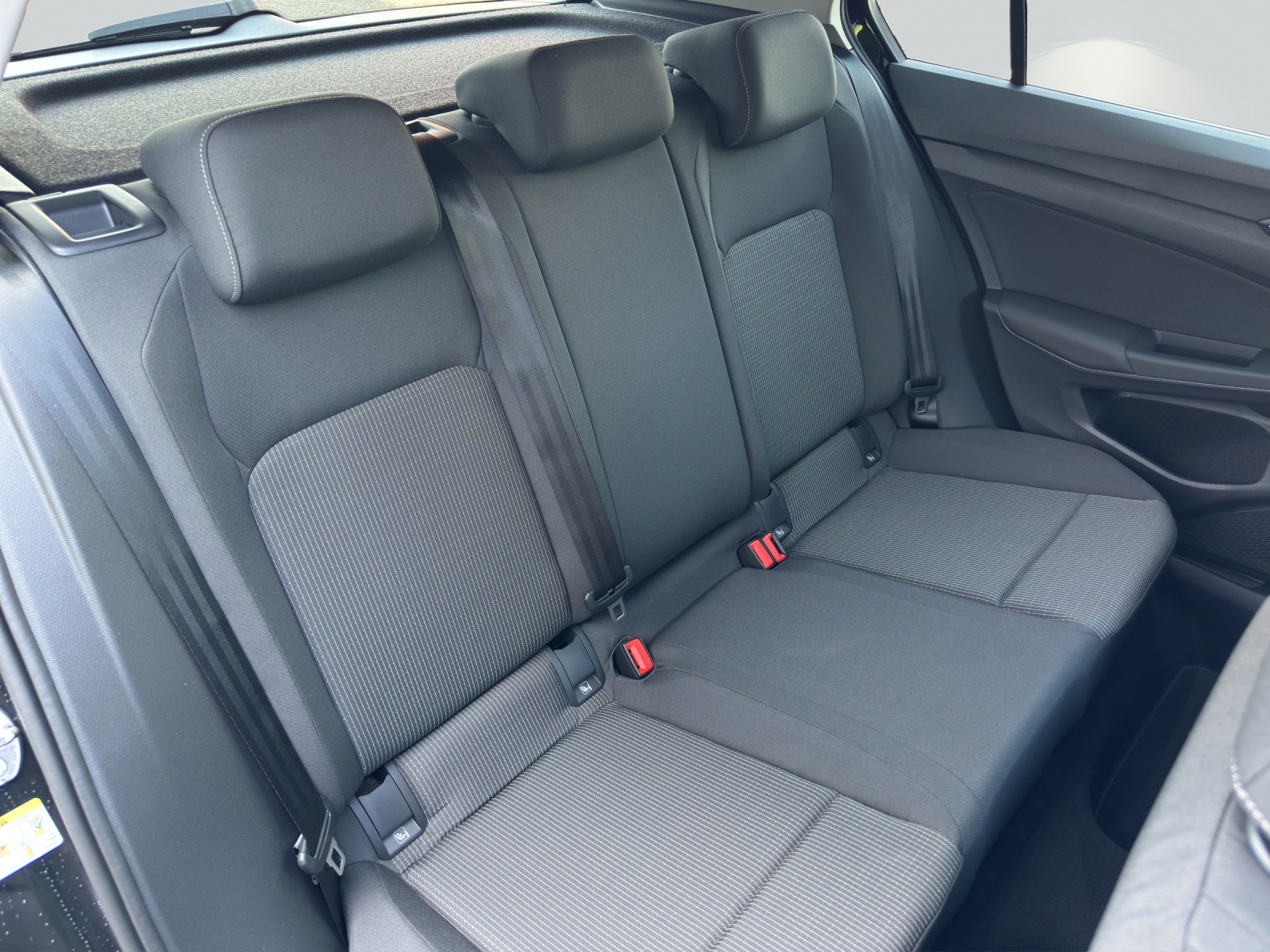 VW Golf 1.5 e TSI mHEV Value DSG-image-8