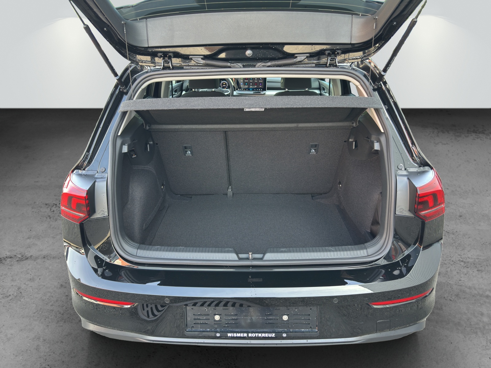 VW Golf 1.5 e TSI mHEV Value DSG-image-9