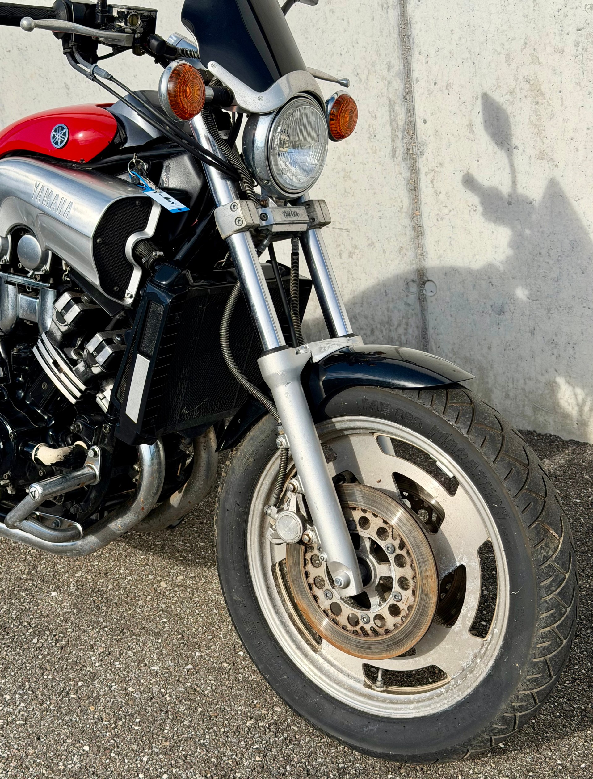 YAMAHA V-Max VMX 1200-showroom-element-1