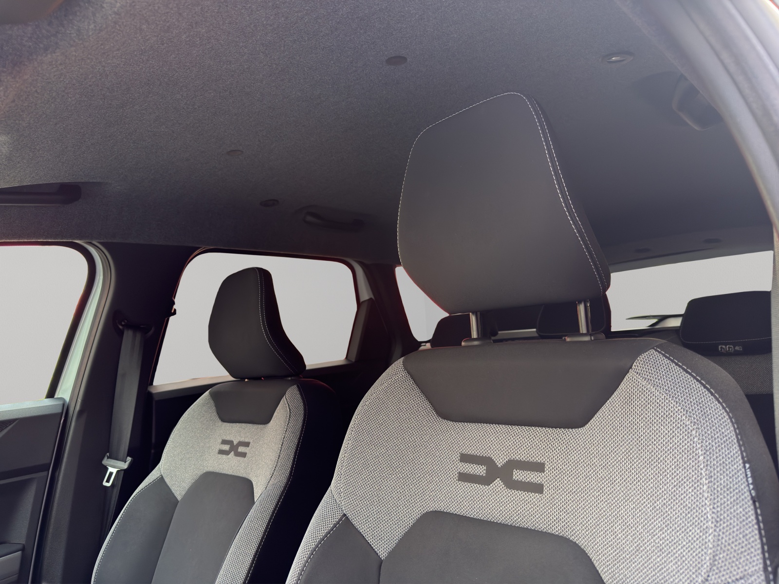 DACIA Bigster Journey 155 Hybrid-image-10