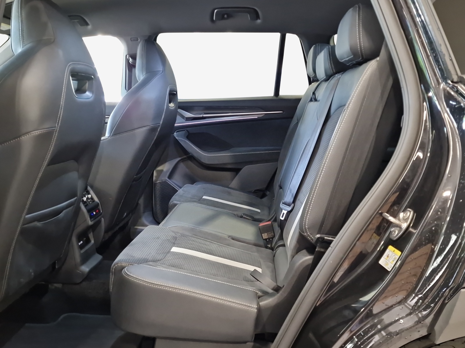 SKODA Kodiaq 2.0 TDI Sportline 4x4-image-11