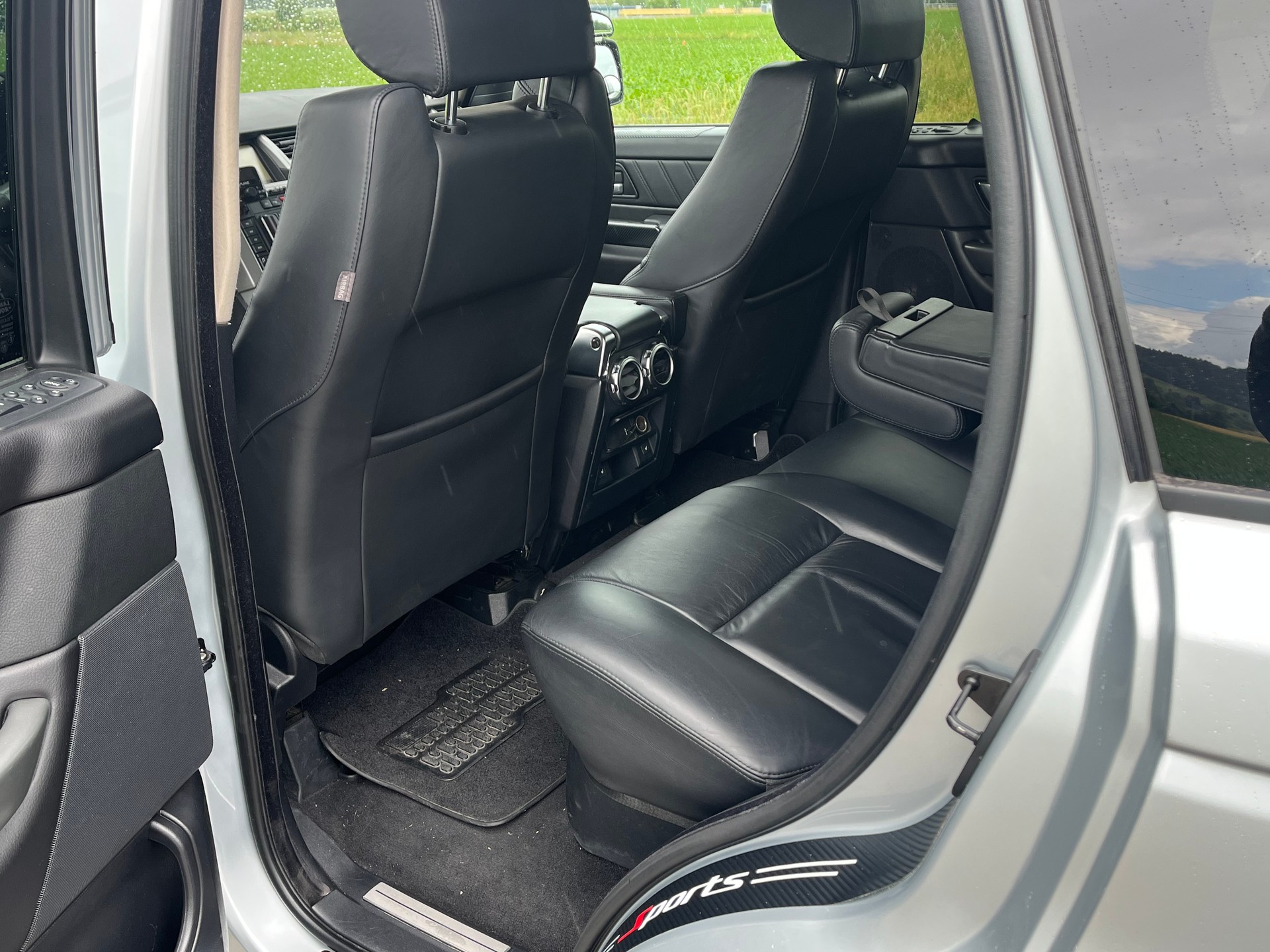 LAND ROVER Range Rover Sport 3.6 Td8 HSE Automatic-image-12