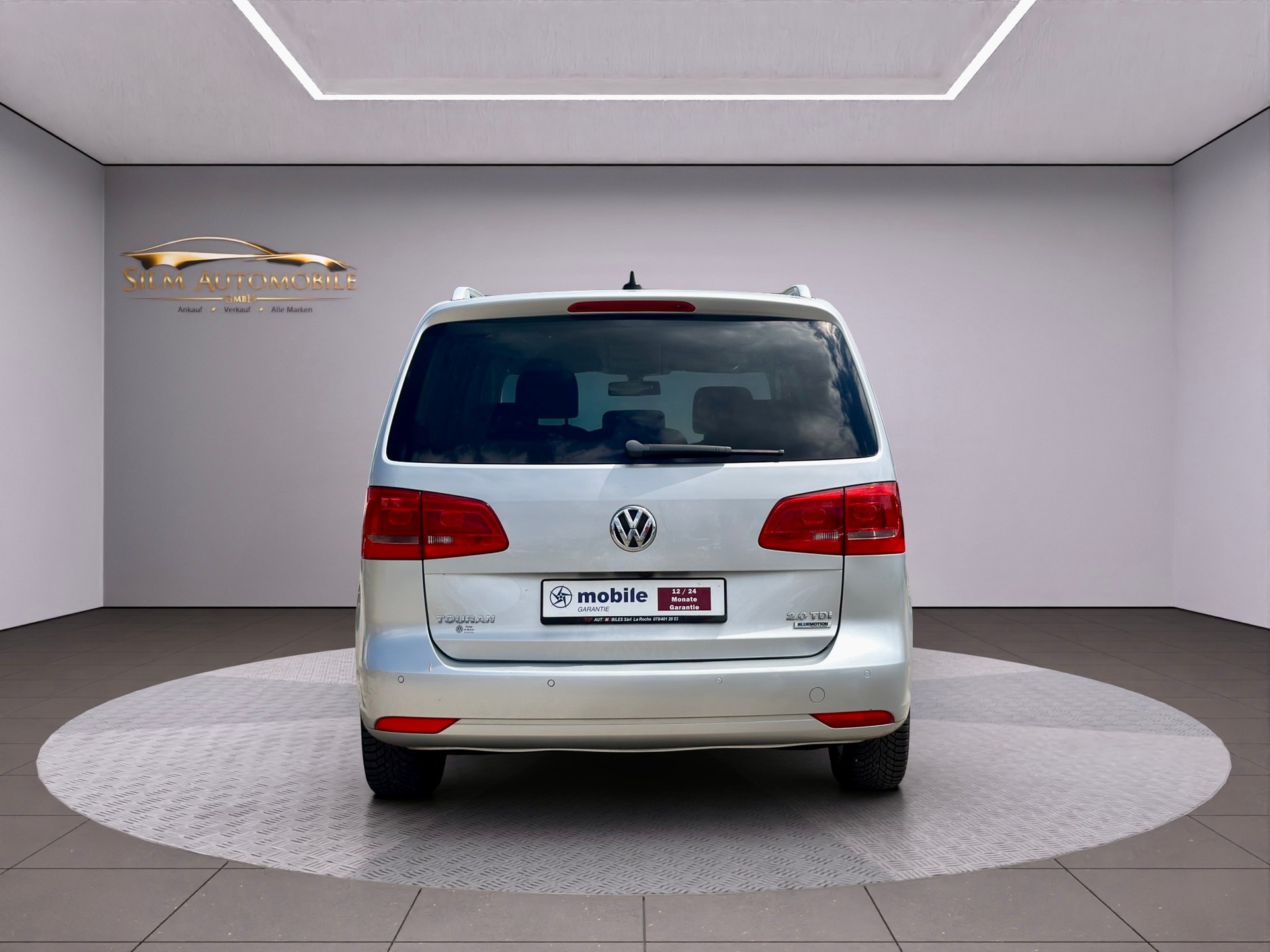 VW Touran 2.0 TDI R-Line DSG 7 Plätze-image-7