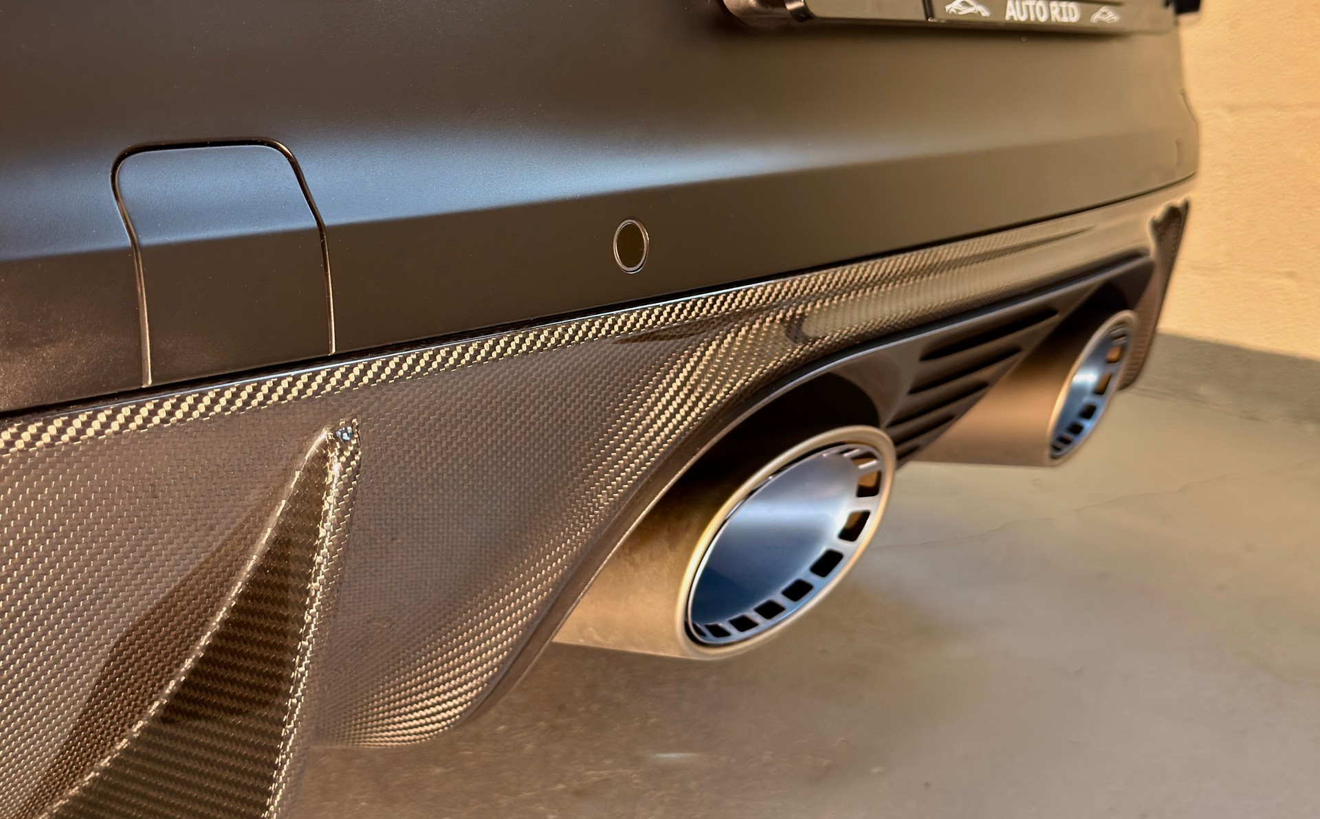 PORSCHE Cayenne Turbo GT-image-17