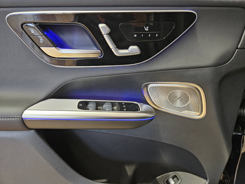 MERCEDES-BENZ GLC 220 d 4Matic AMG Line Coupé-image-9