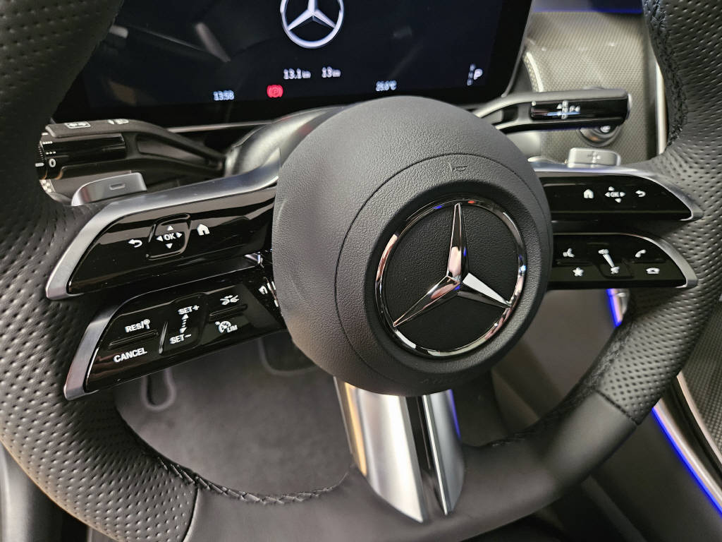 MERCEDES-BENZ GLC 220 d 4Matic AMG Line Coupé-image-8