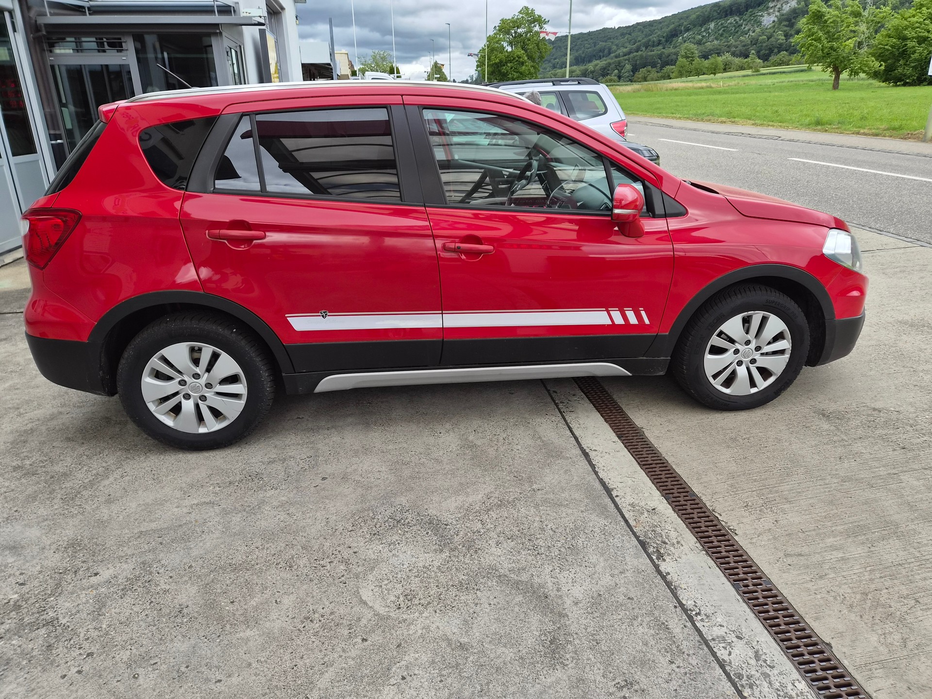 SUZUKI SX4 S-Cross 1.6 16V Sergio Cellano 4WD CVT7-image-3