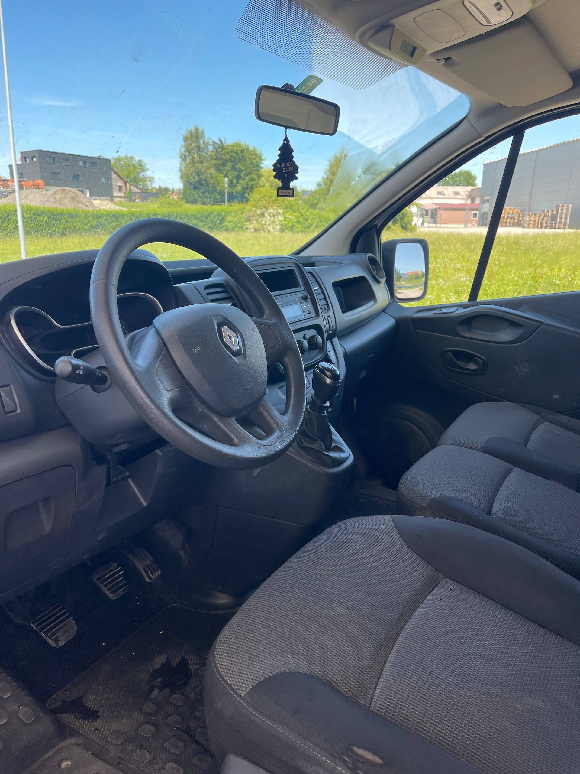 RENAULT Trafic 1.6 ENERGY dCi 95 3.0t Access L1H1-image-6