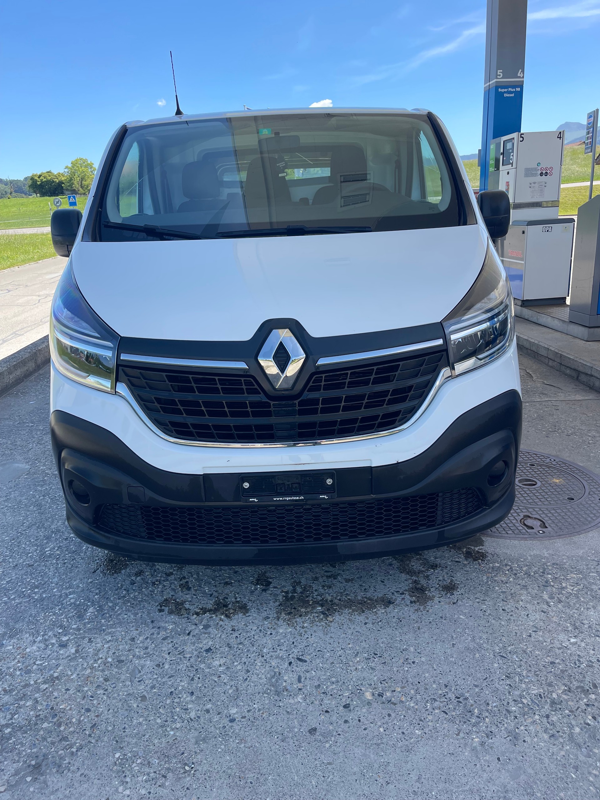 RENAULT Trafic 1.6 ENERGY dCi 95 3.0t Access L1H1-image-2