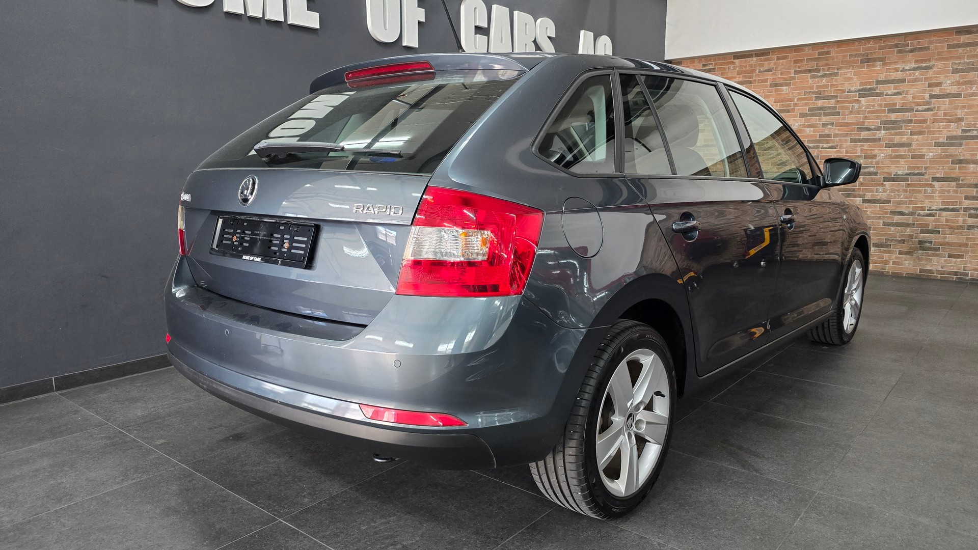 SKODA Rapid Spaceback 1.2 TSI Elegance-image-10
