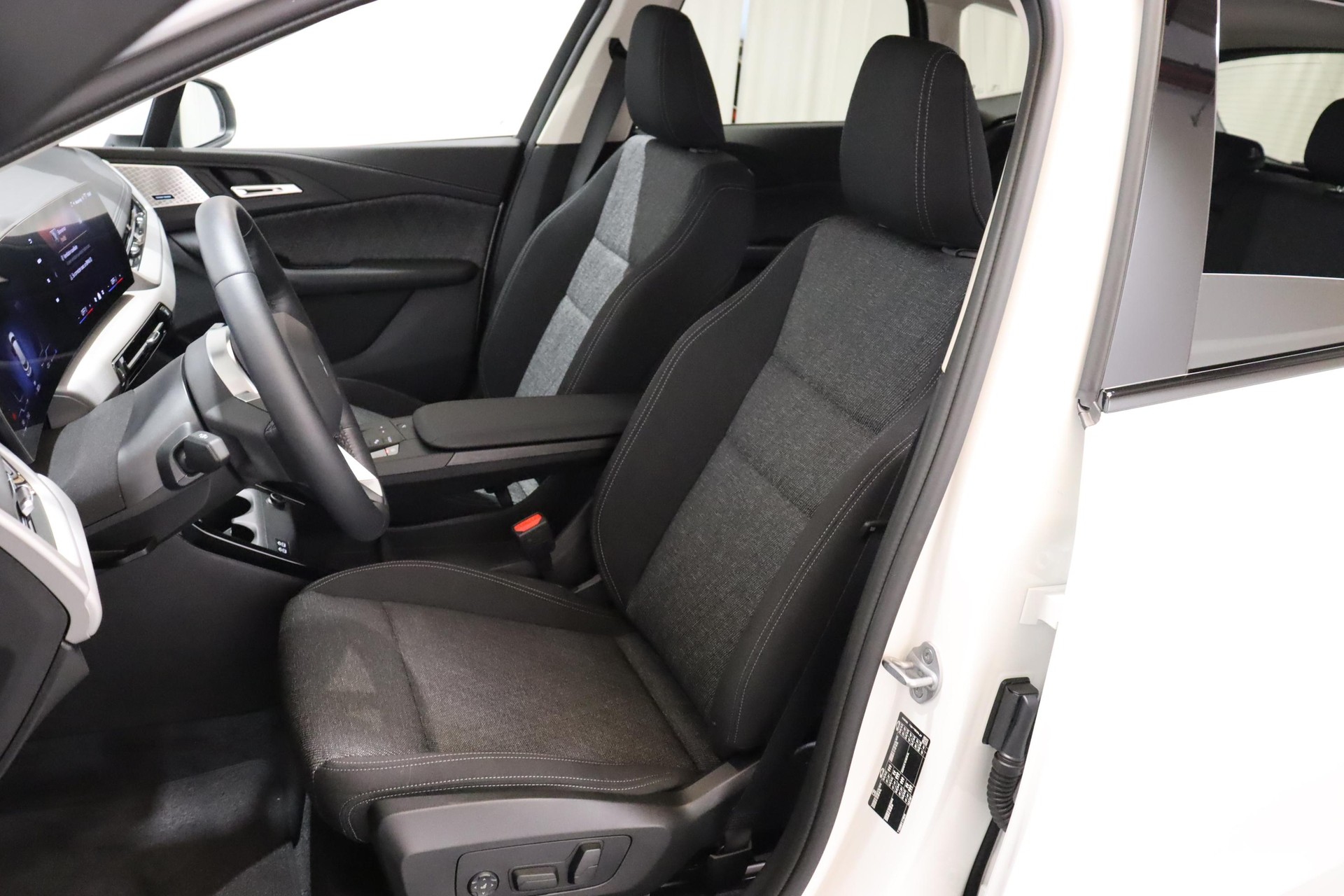 BMW 218d paddles Active Tourer-image-7