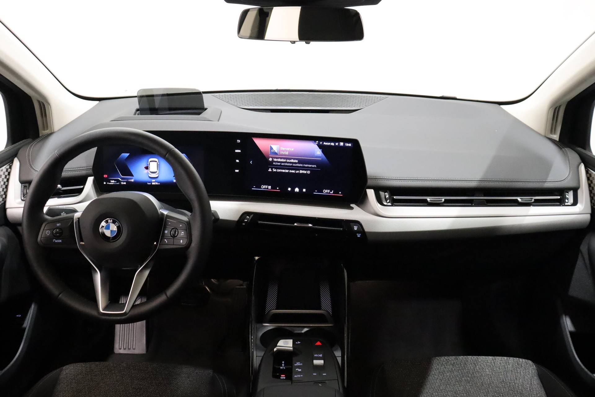 BMW 218d paddles Active Tourer-image-6