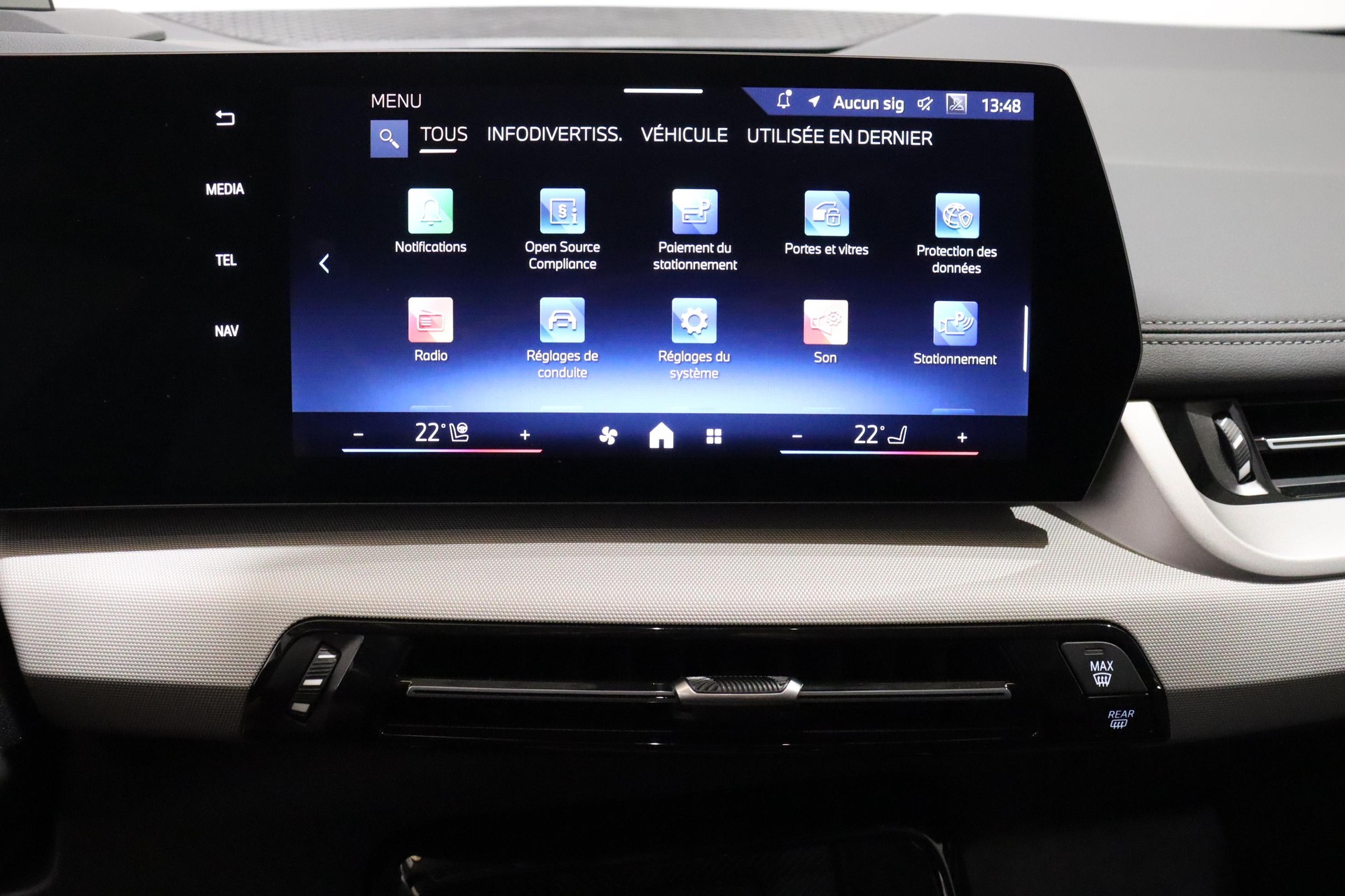 BMW 218d paddles Active Tourer-image-13