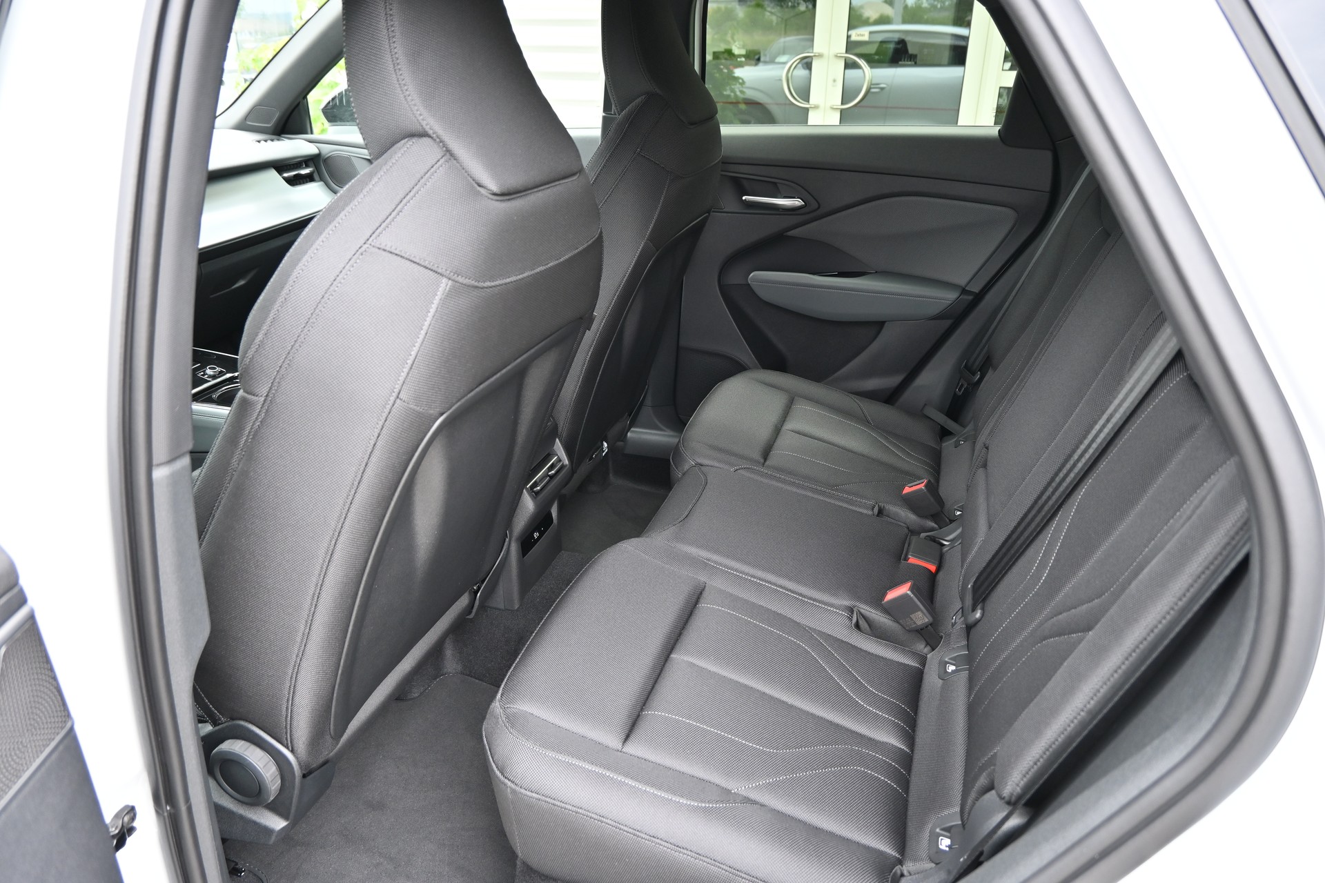 AUDI Q3 Sportback S Line Plus Black TFSI S tronic 150PS + AHK 1800kg-image-13
