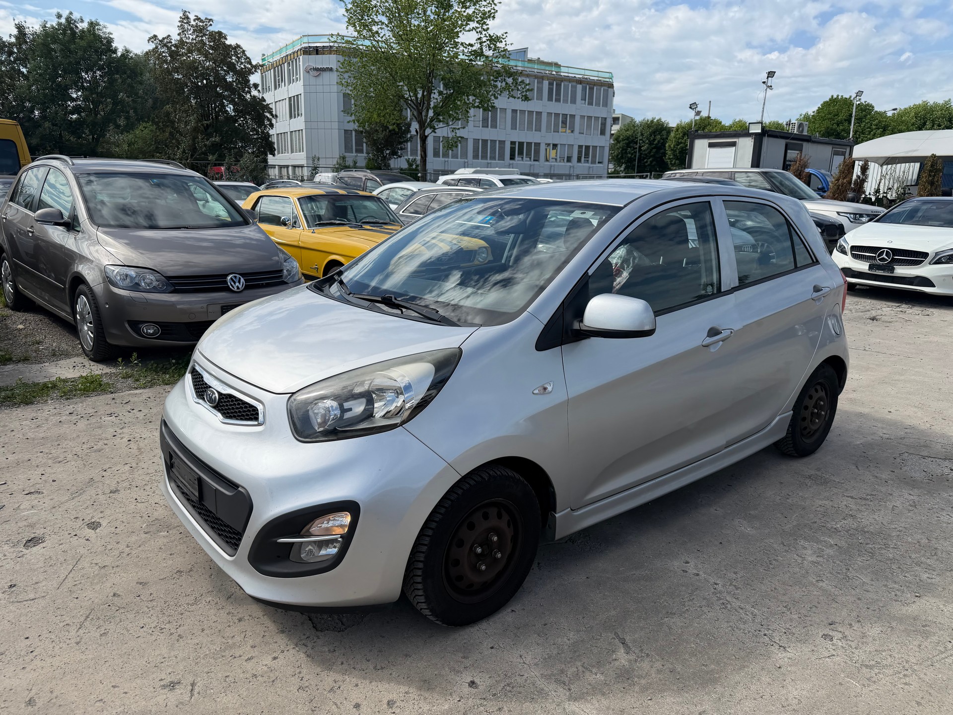 KIA Picanto 1.2 CVVT Trend Automatic-image-1