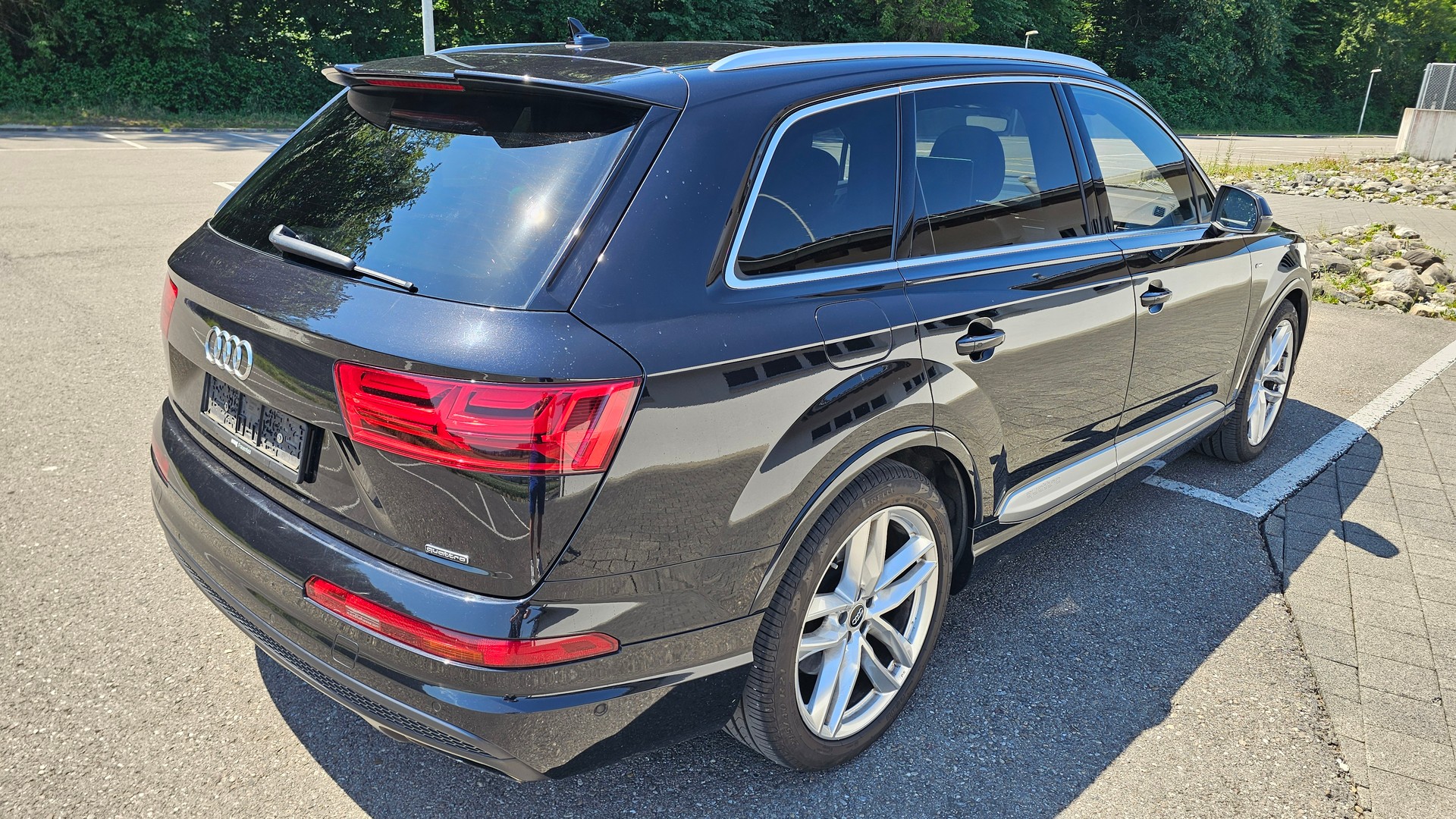AUDI 3.0 V6 TFSI quattro T-Tronic-image-2