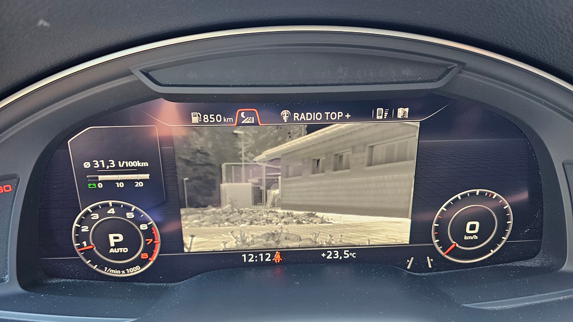 AUDI 3.0 V6 TFSI quattro T-Tronic-image-14
