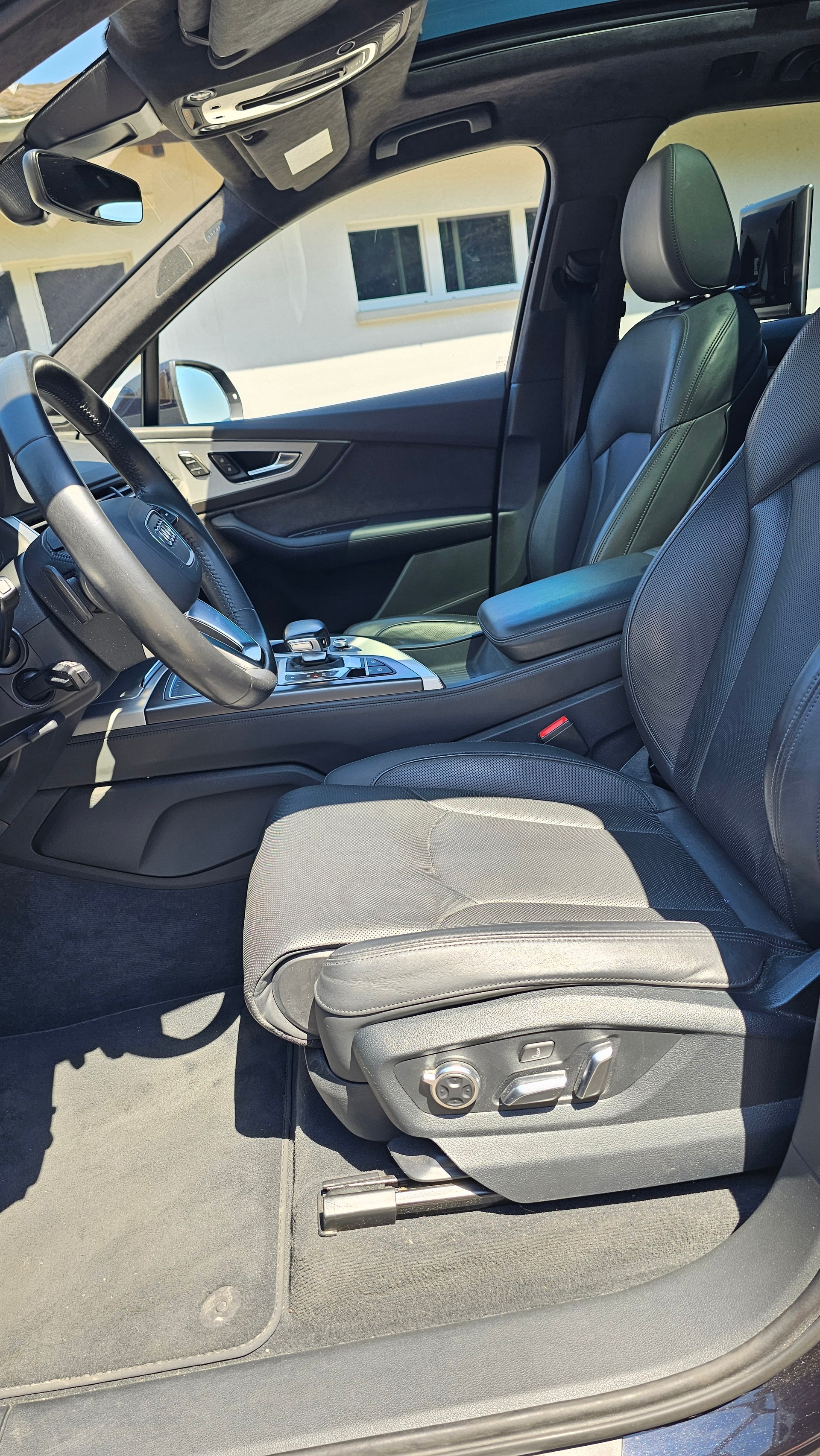 AUDI 3.0 V6 TFSI quattro T-Tronic-image-5
