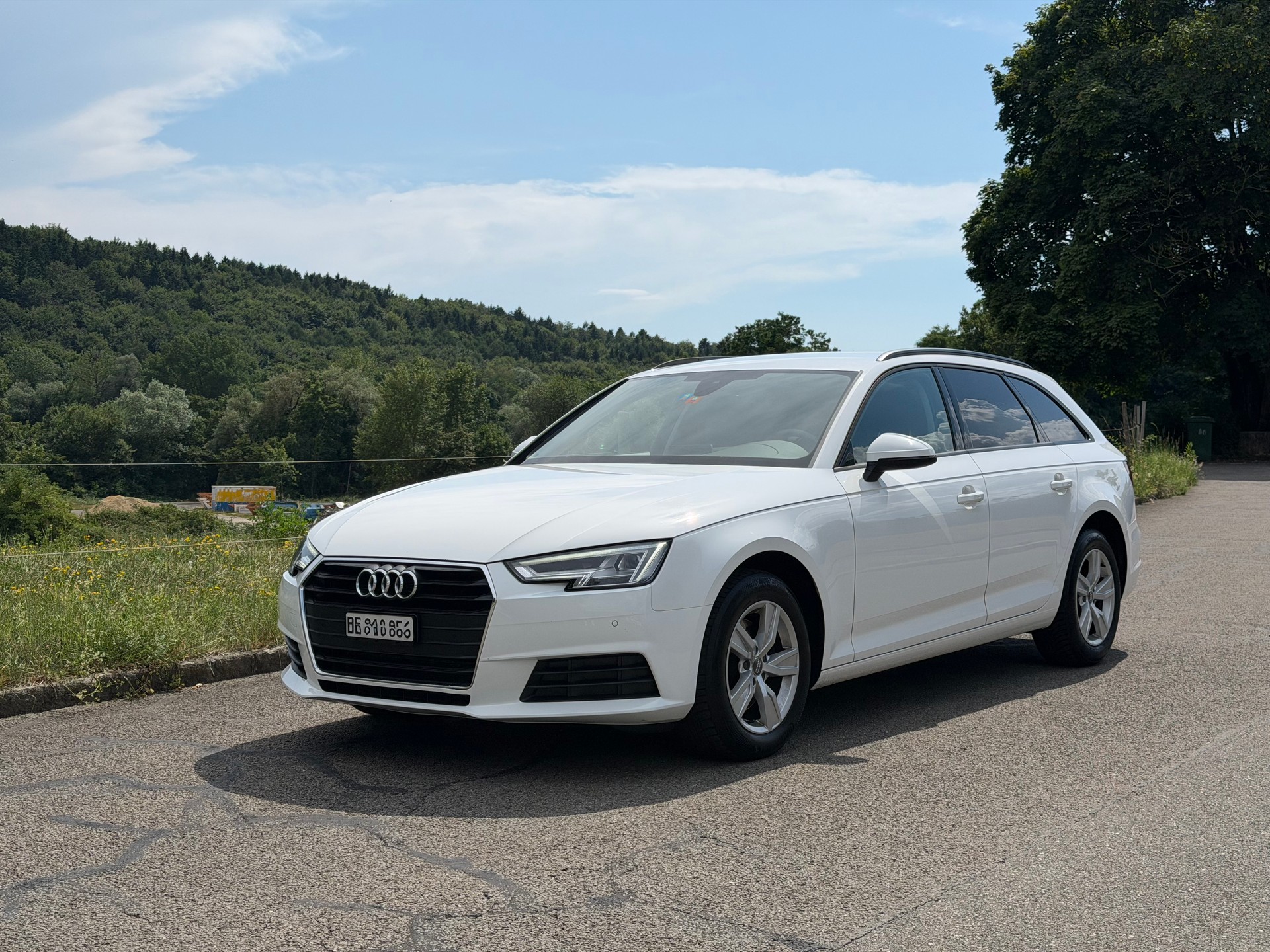 AUDI 2.0 35 TDI S-Tronic-image-0