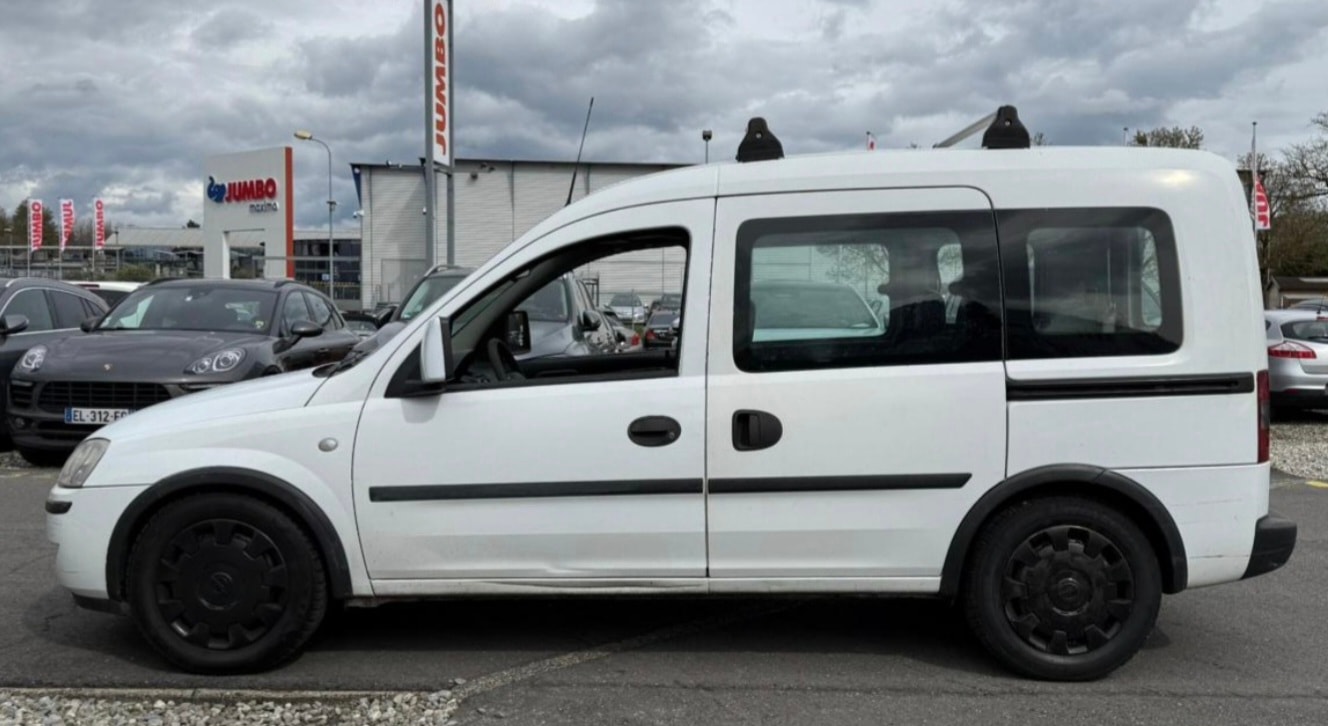 OPEL COMBO-image-2