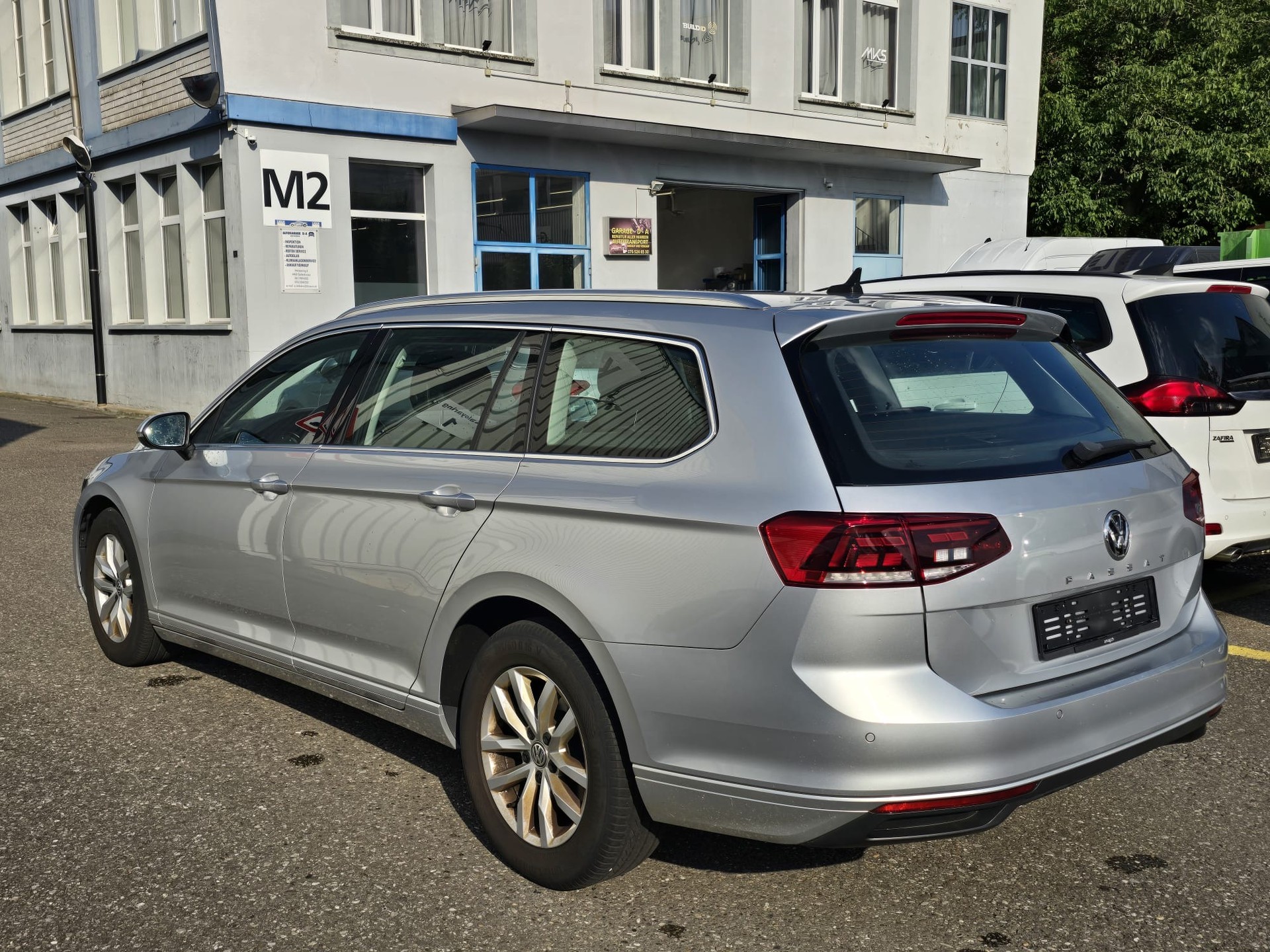 VW Passat 2.0 TDI BMT Business DSG-image-2