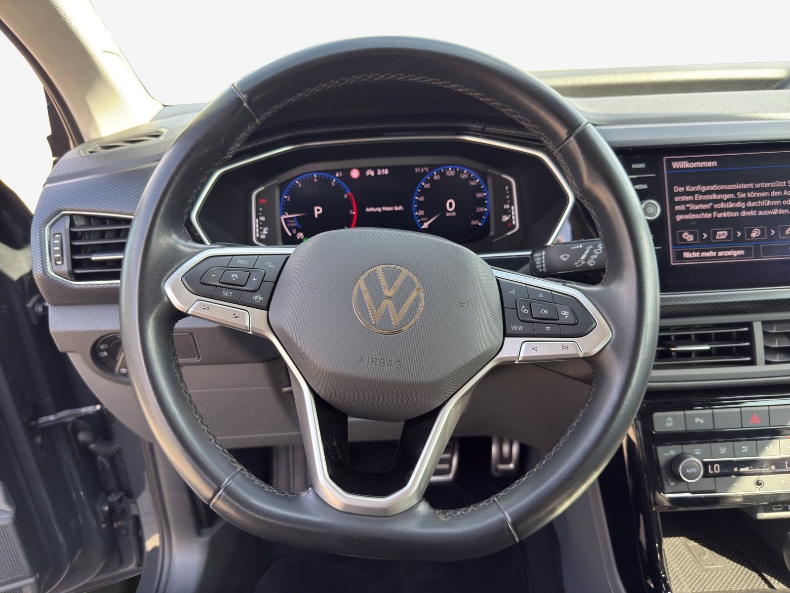 VW T-Cross 1.0 TSI Life DSG-image-9