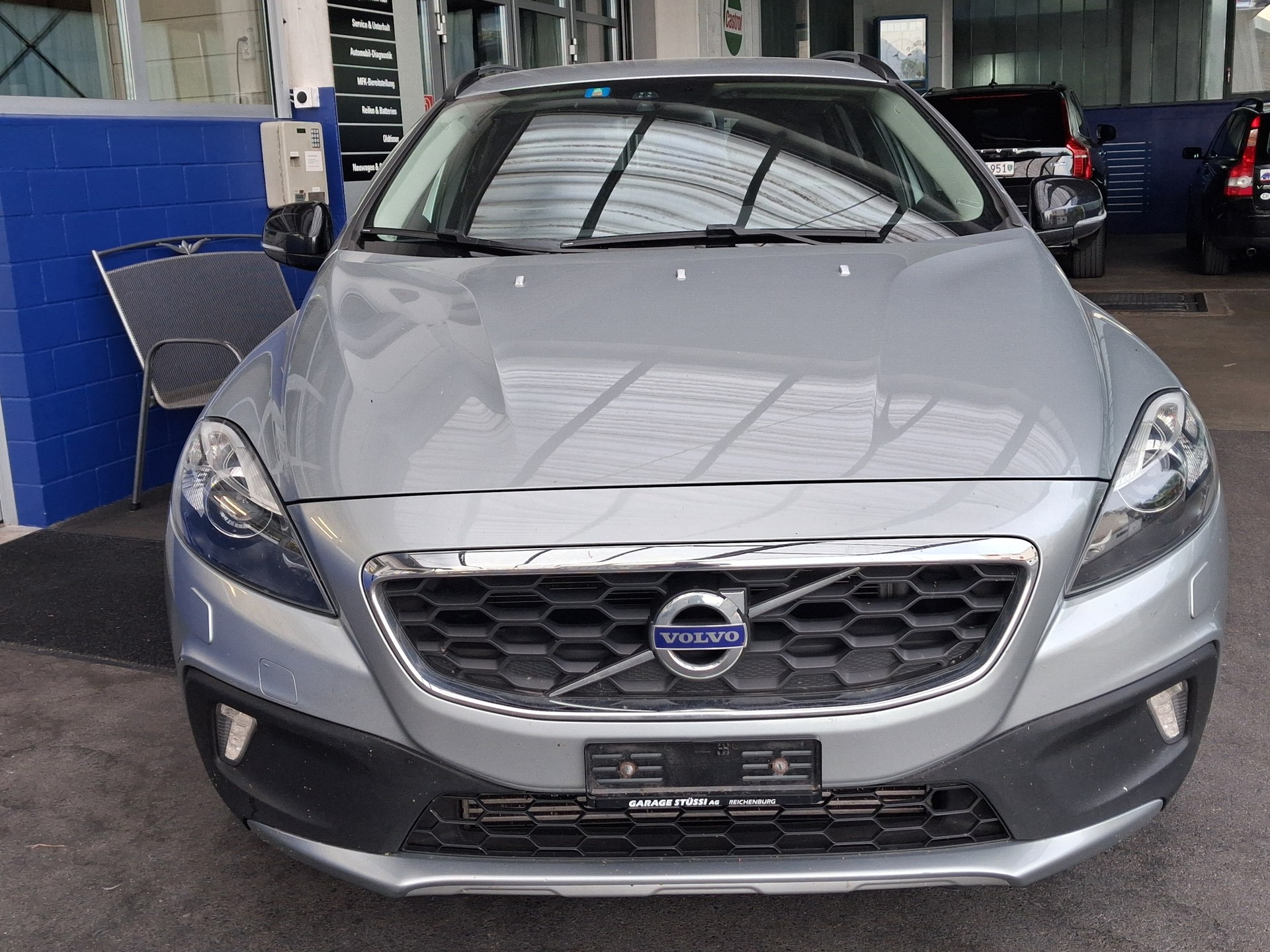 VOLVO V40 CC T4 AWD Summum-image-2