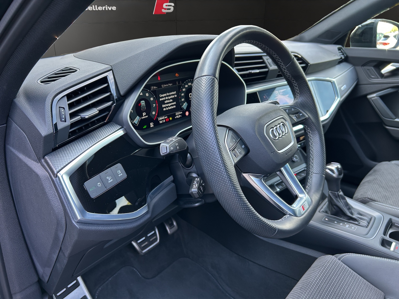 AUDI Q3 Sportback 45 TFSI e S line S-tronic-image-19