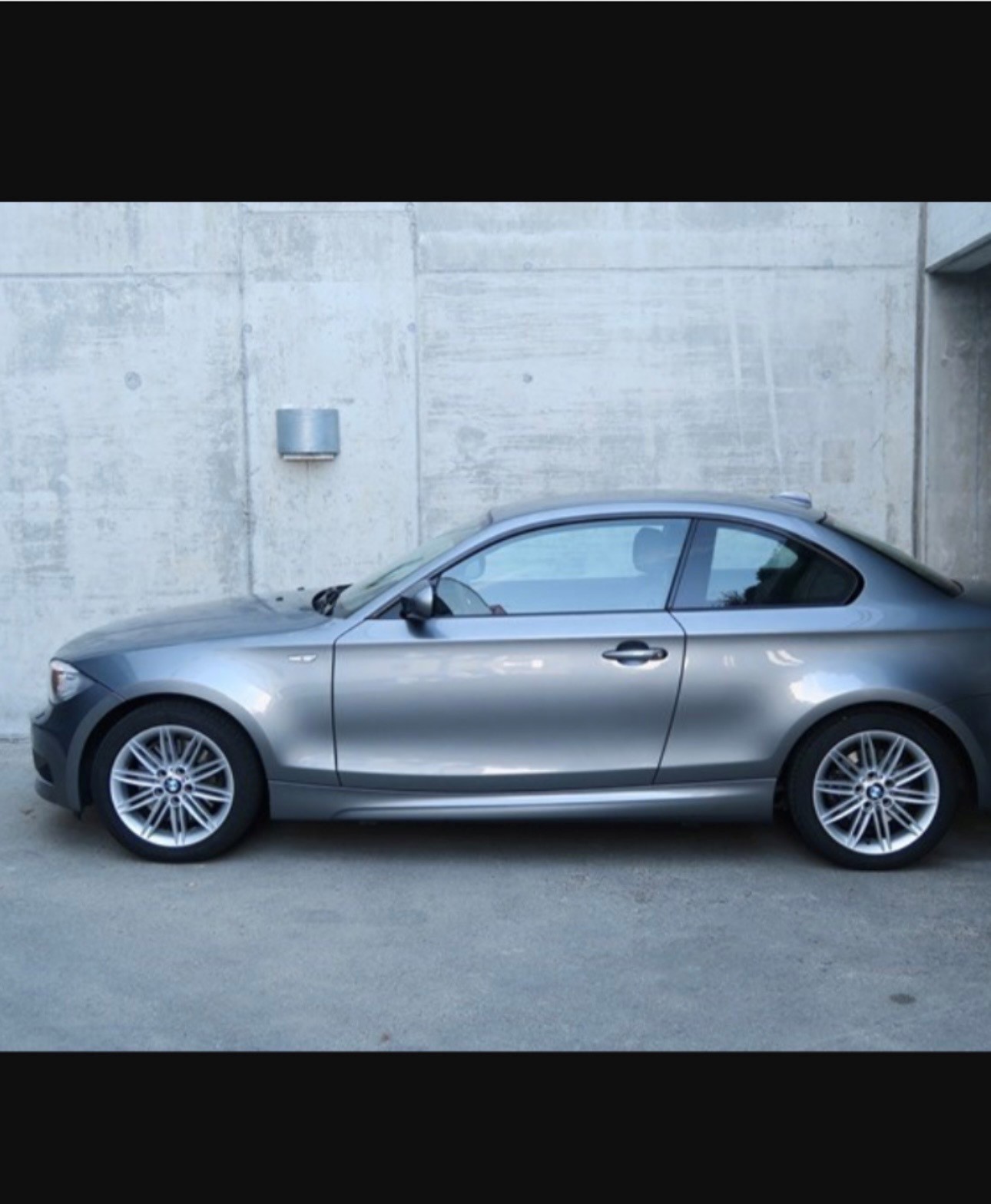 BMW 123d-image-0
