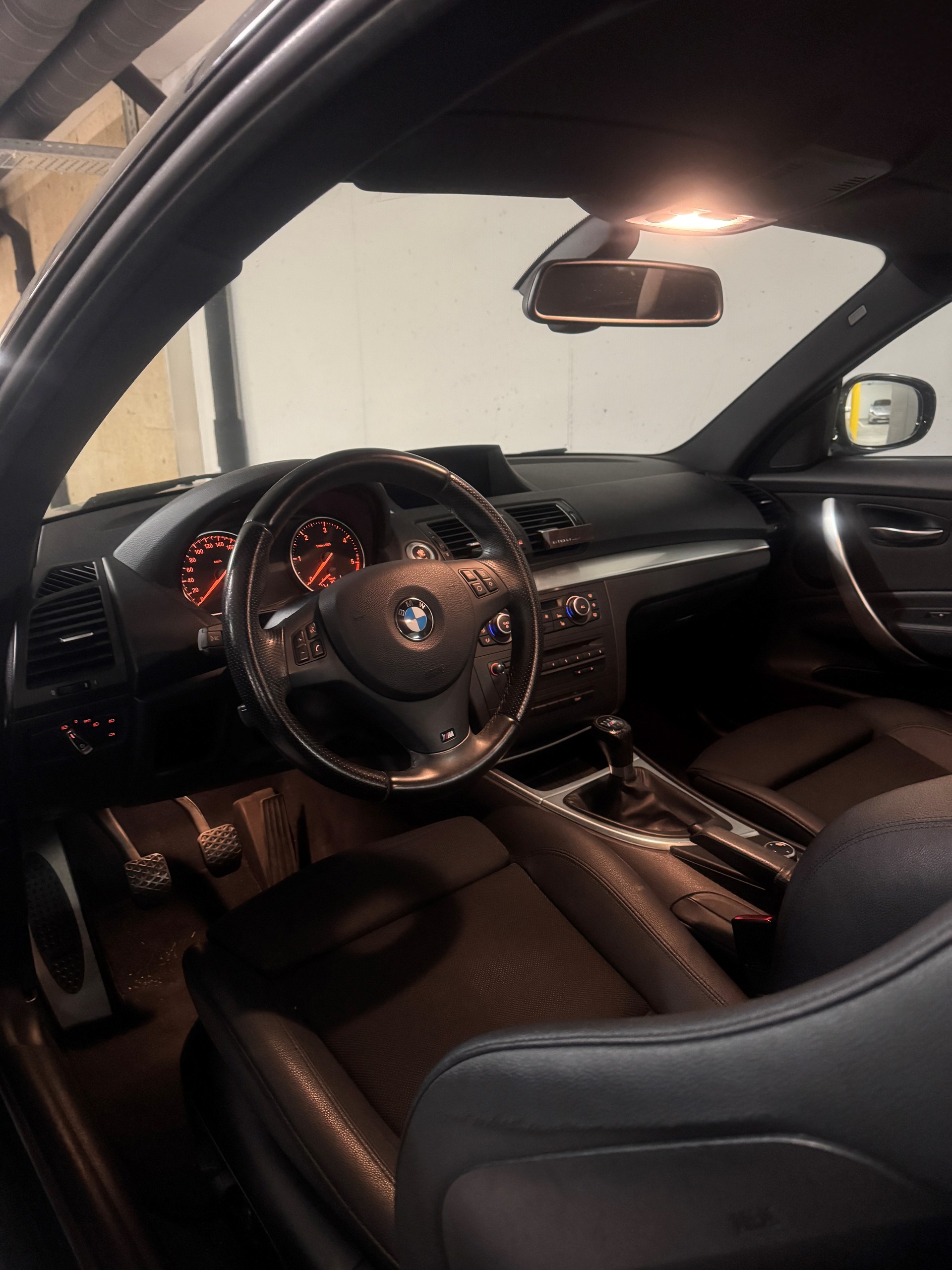 BMW 123d-image-2