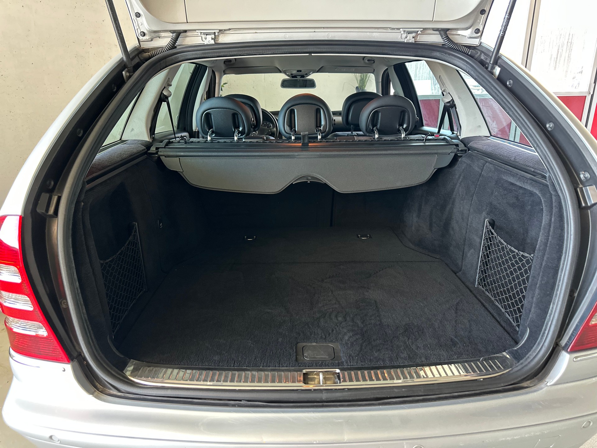 MERCEDES-BENZ C 230 Avantgarde-image-7
