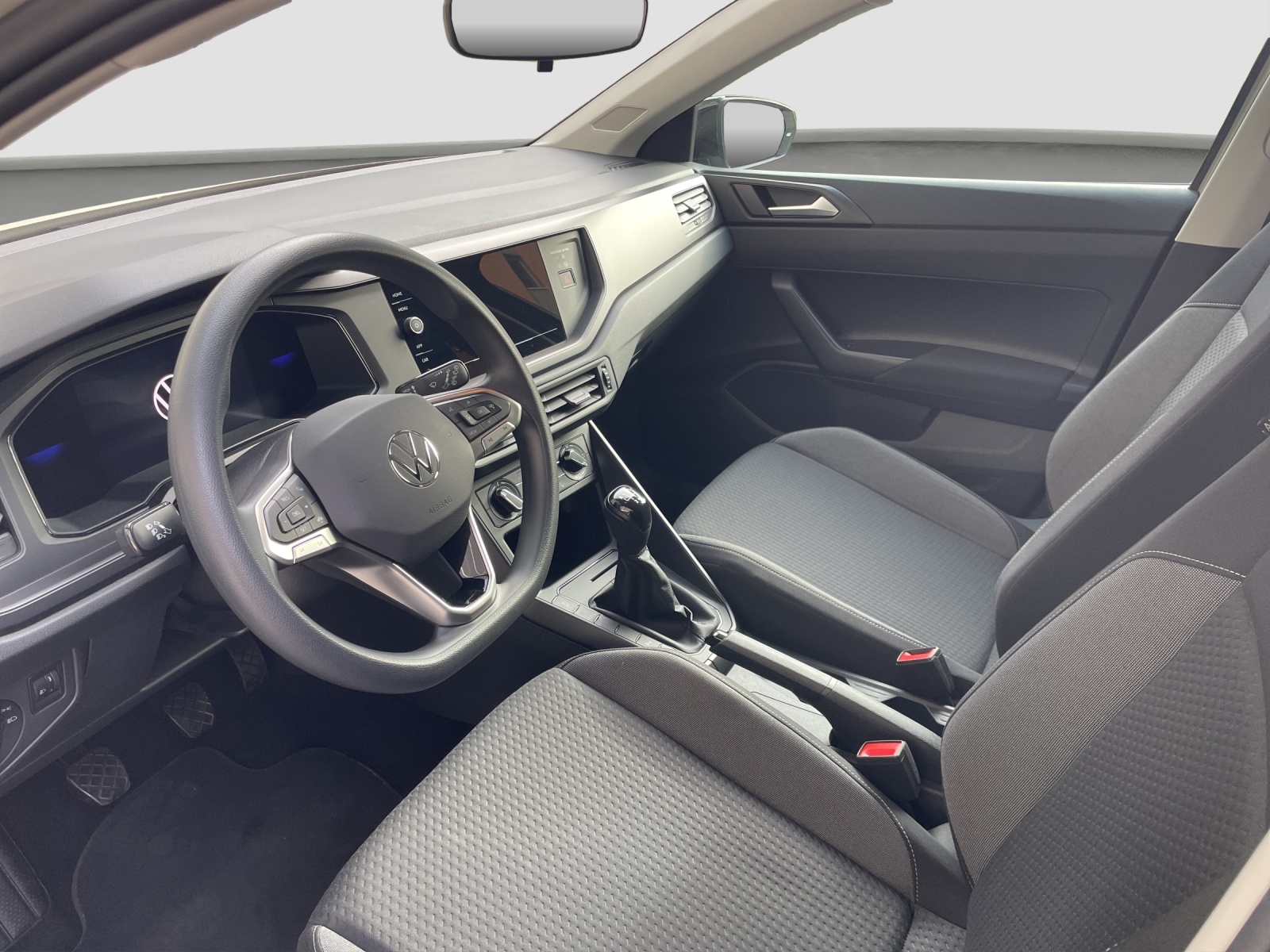 VW Polo 1.0 TSI Basis-image-7