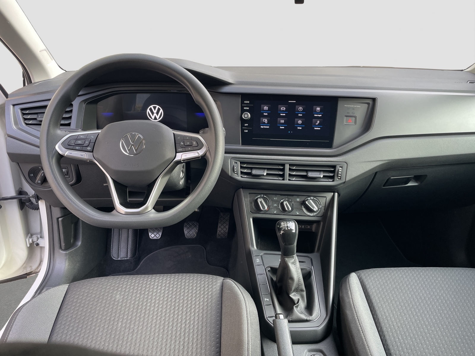 VW Polo 1.0 TSI Basis-image-8