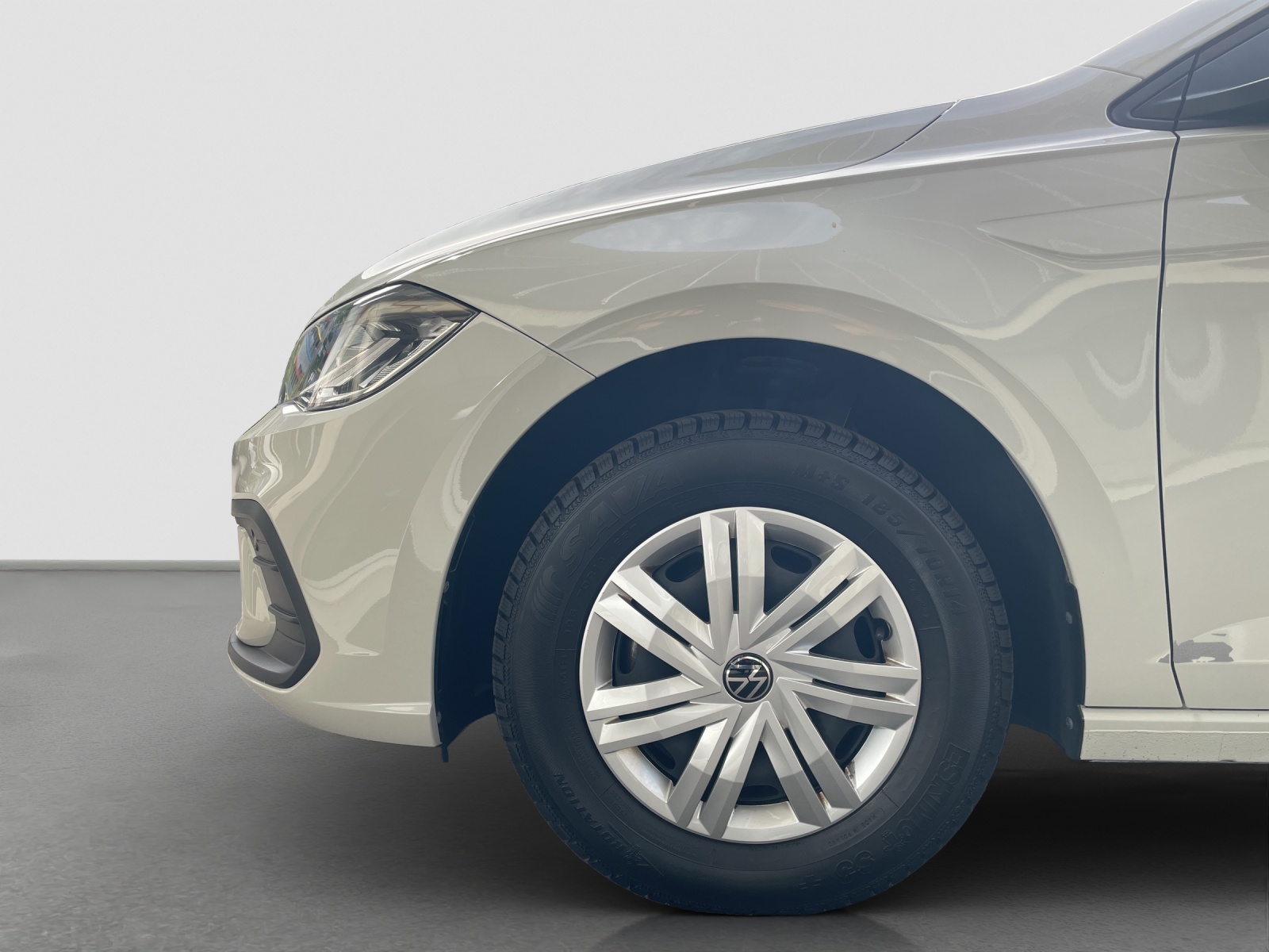 VW Polo 1.0 TSI Basis-image-4