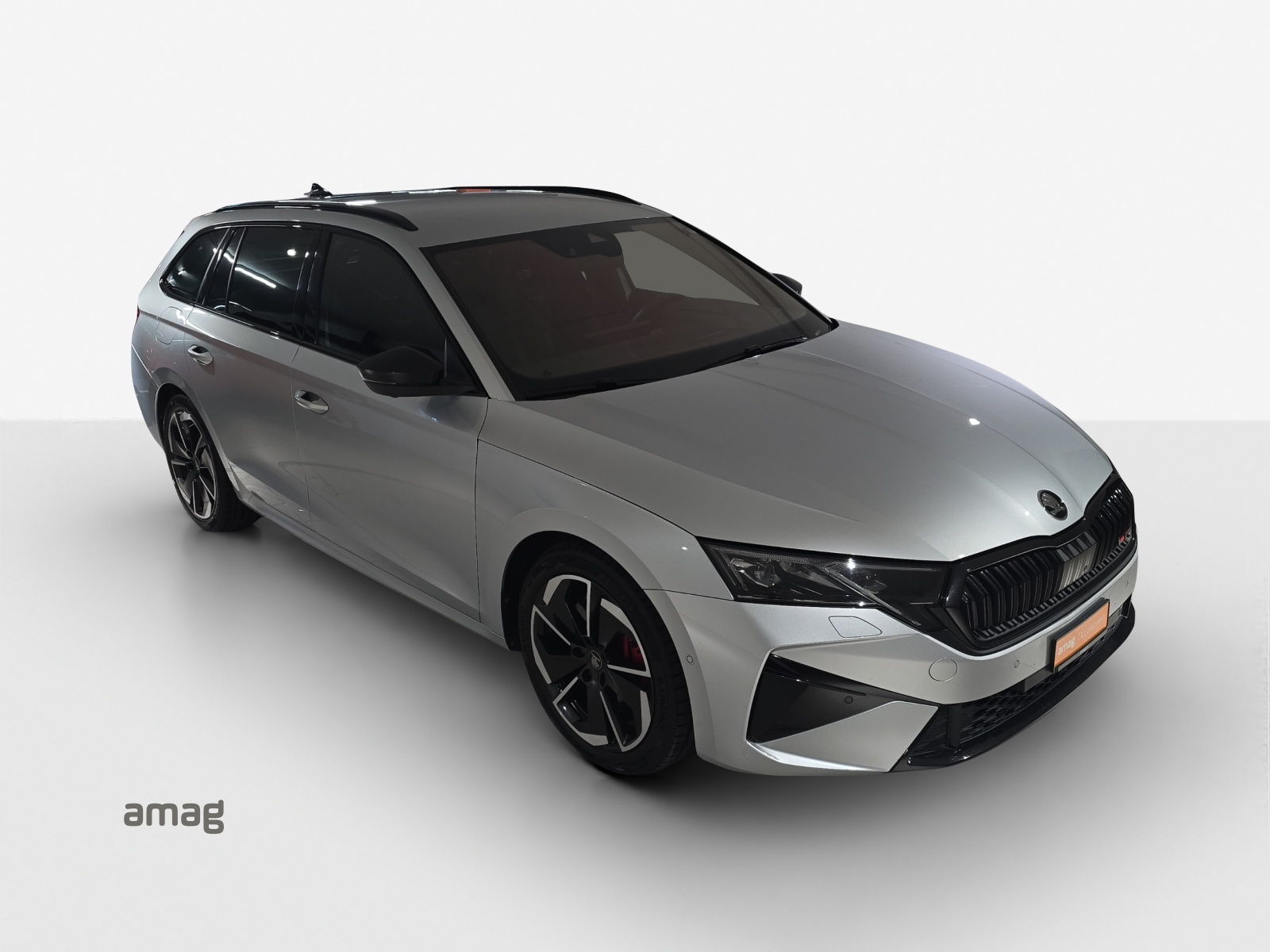 SKODA Octavia Combi 2.0 TSI DSG RS-image-13