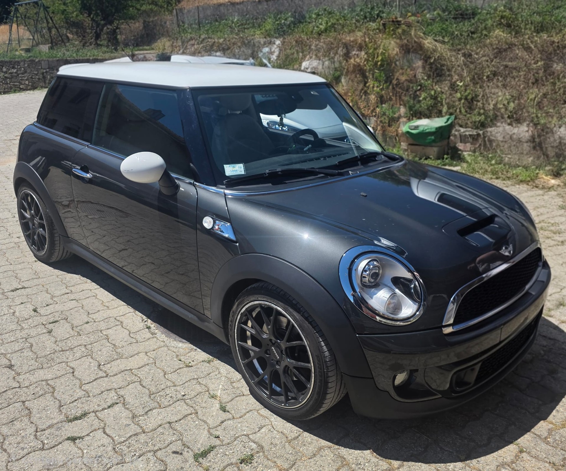 MINI 1.6i Cooper S-image-0