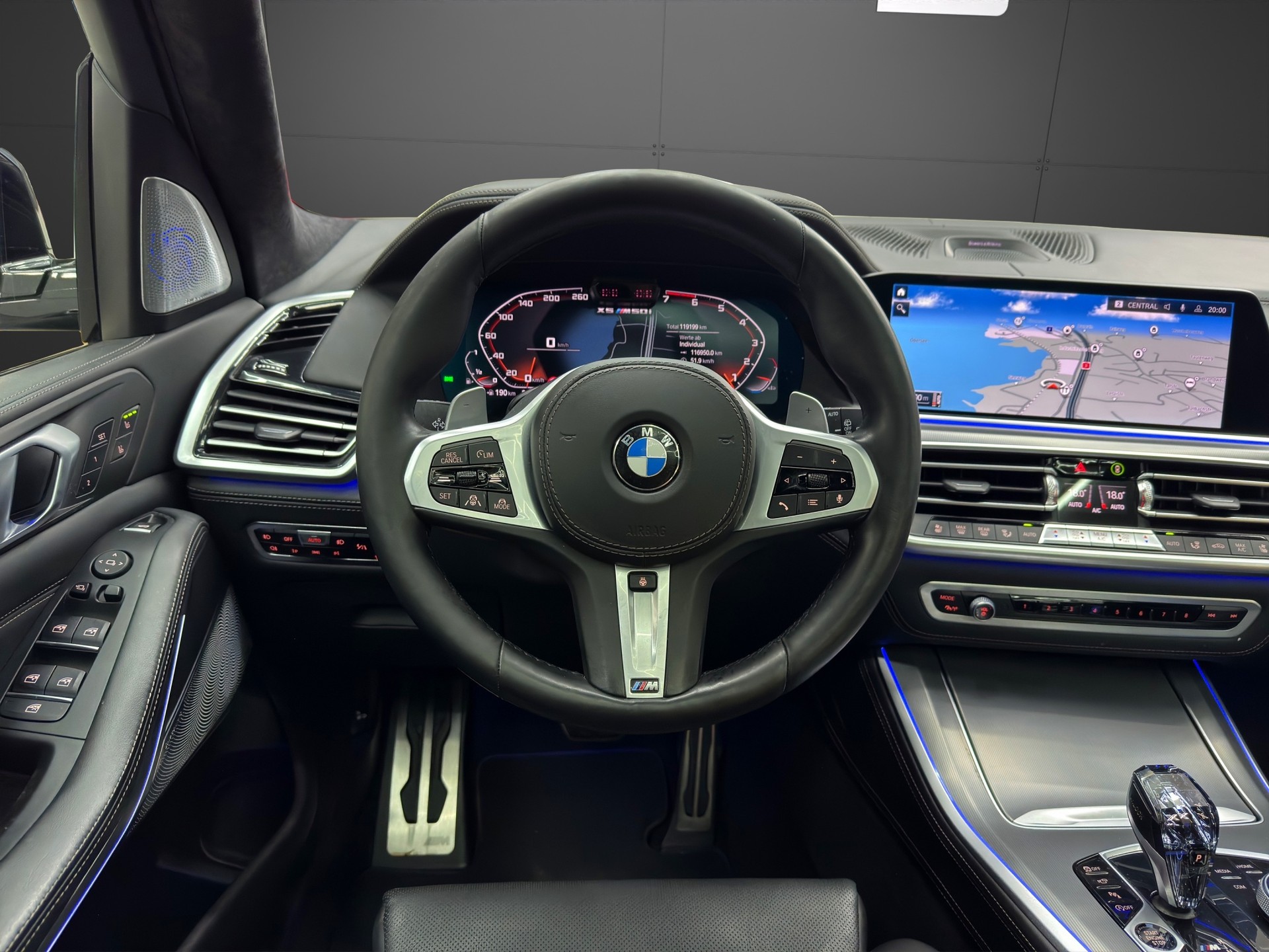 BMW X5 xDrive M50i Steptronic-image-10